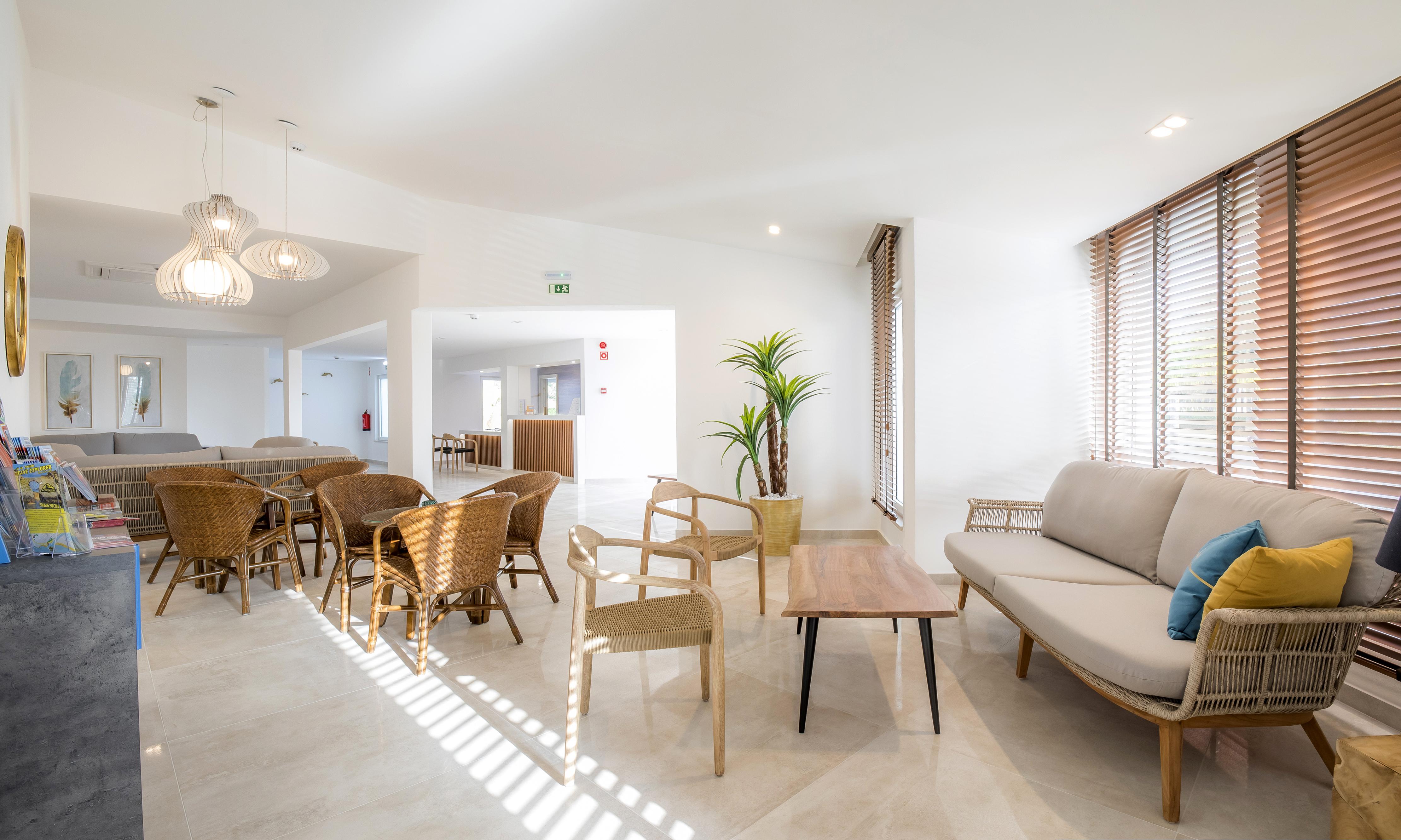 Aparthotel Ancora Park - Sunplace &