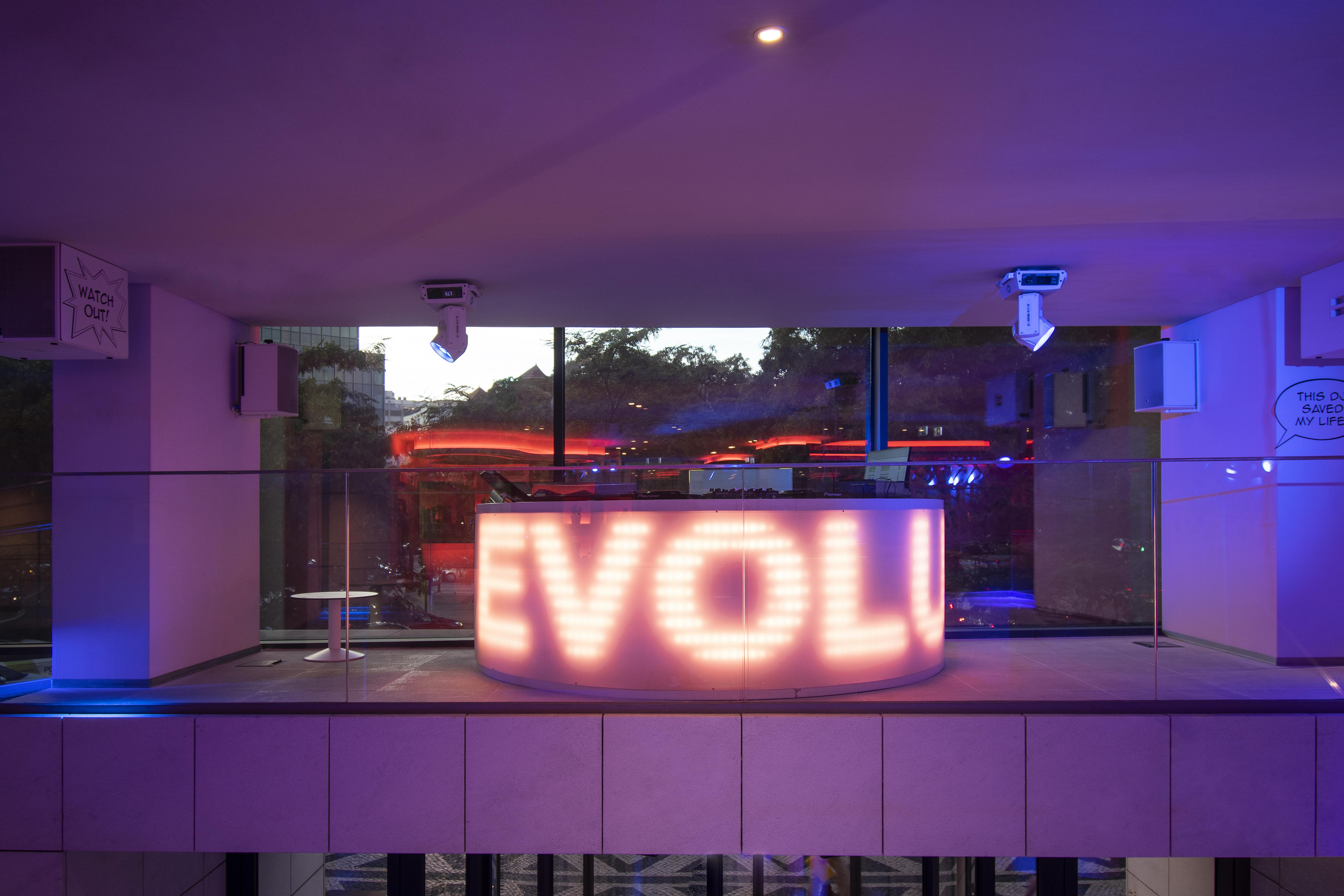 Hotel Evolution