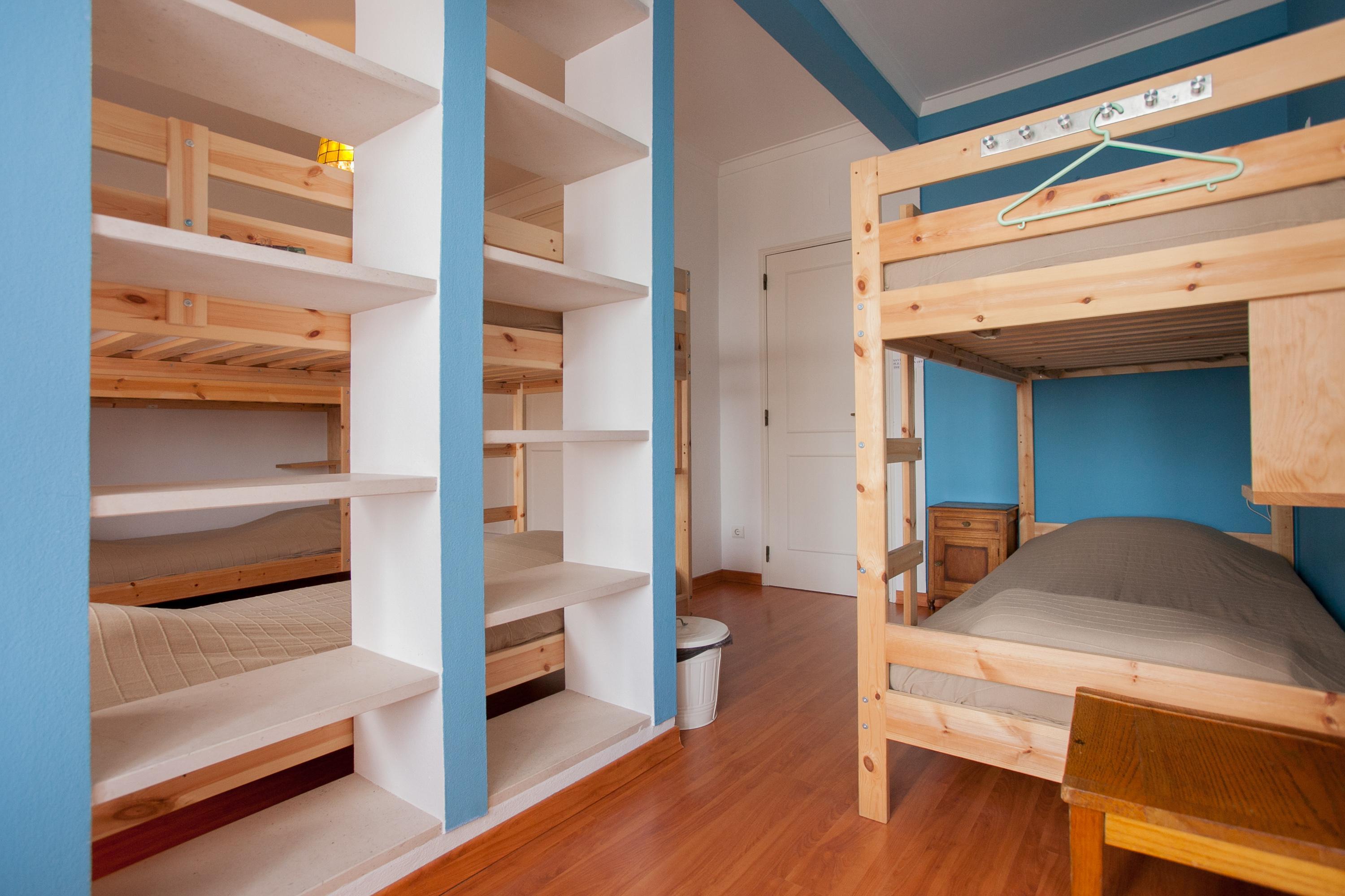 Chill Hill & Private - Peach Garden Hostel Ericeira