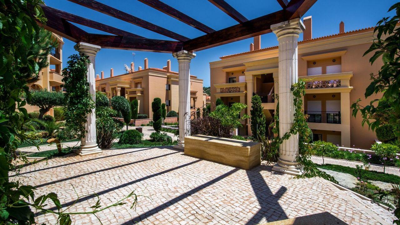 Baia Da Apartahotel 4*