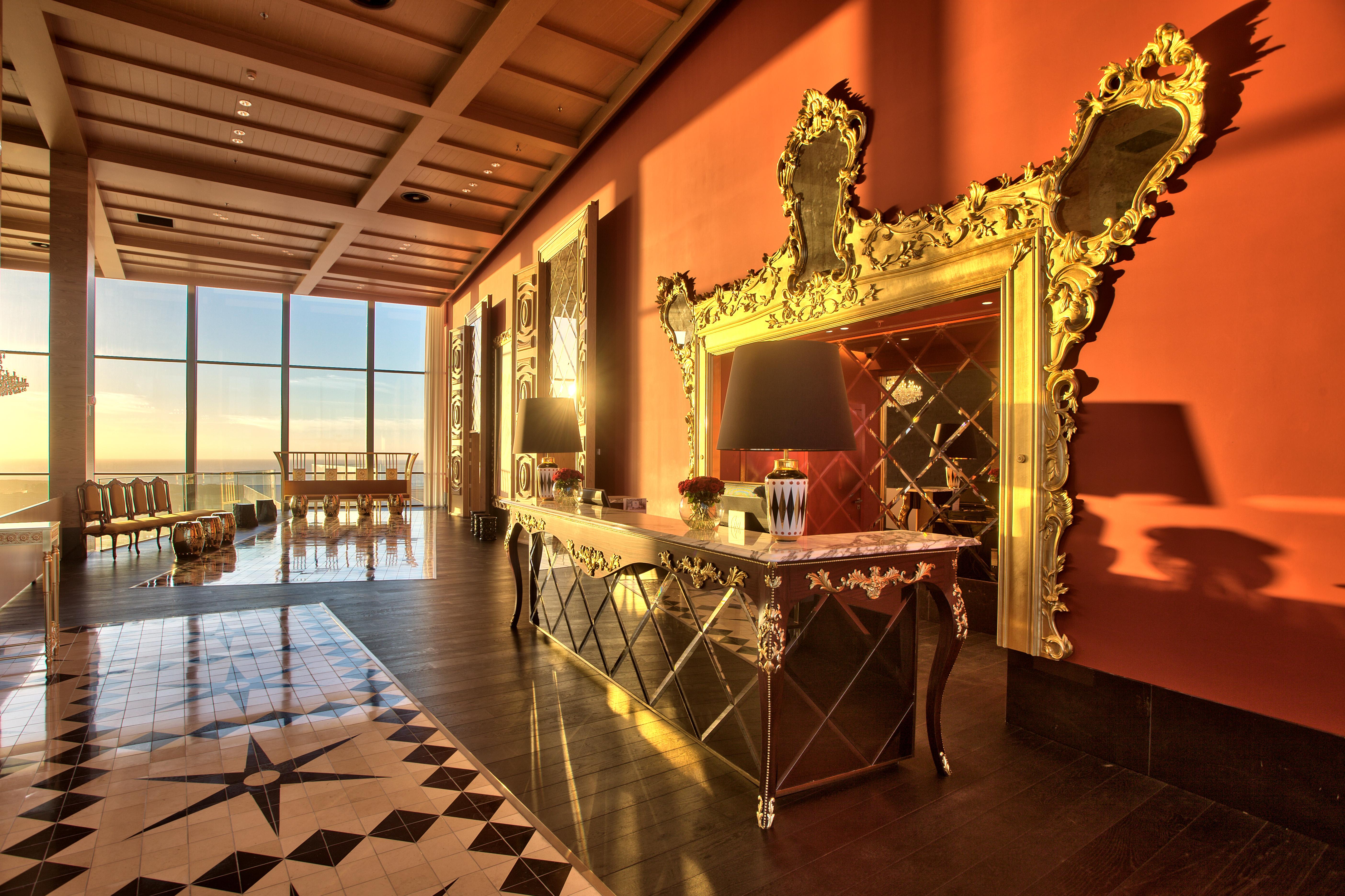 Evolutee Hotel