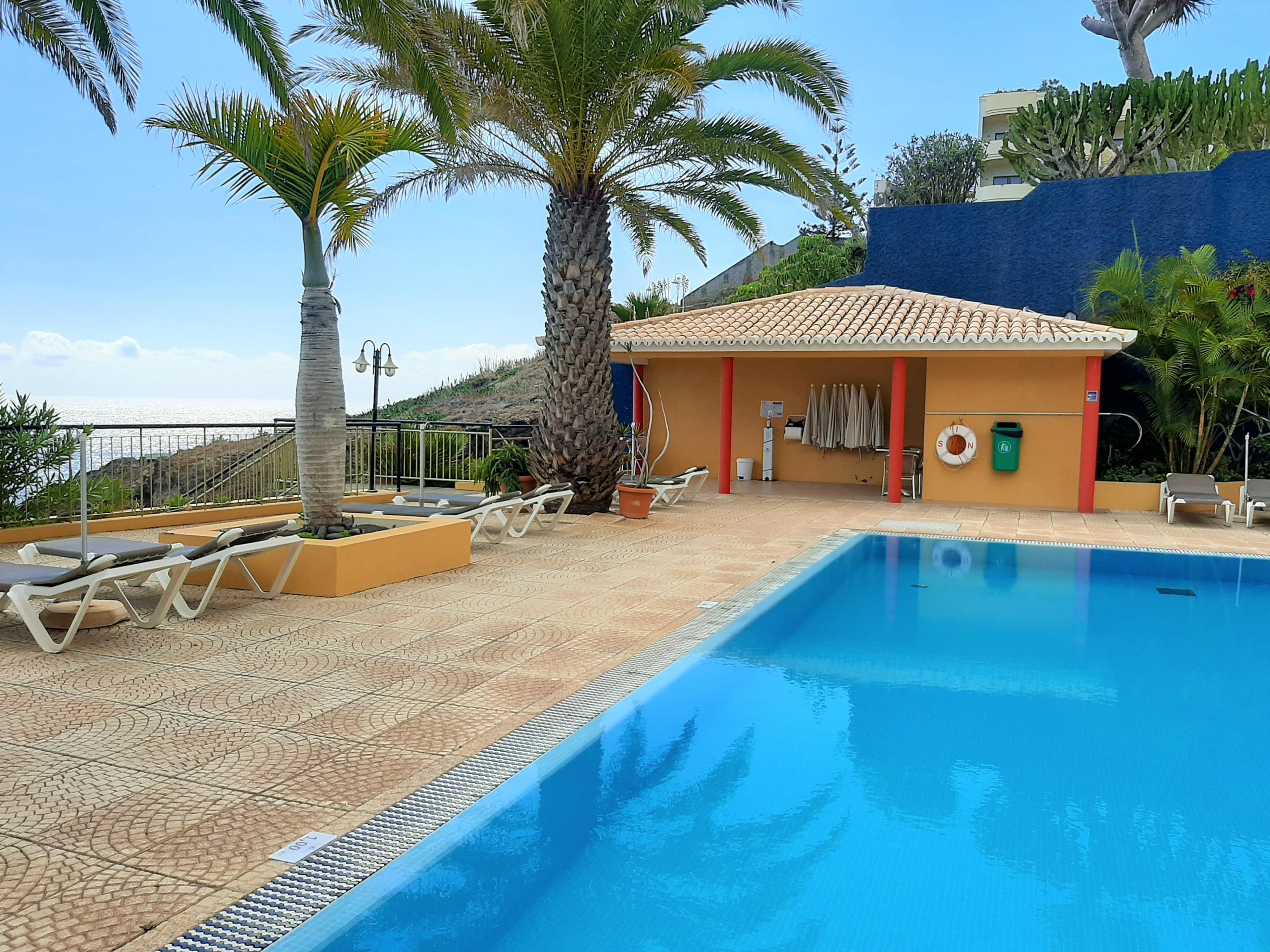 Cais Da Oliveira Hotel Canico (Madeira)