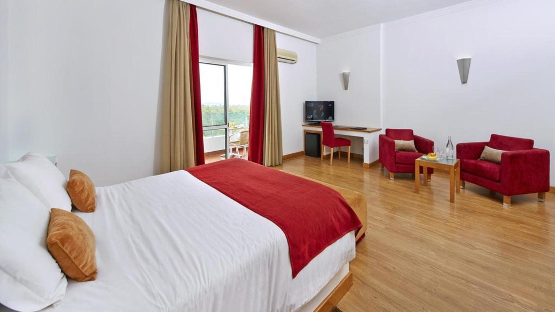Alcazar & Hotel