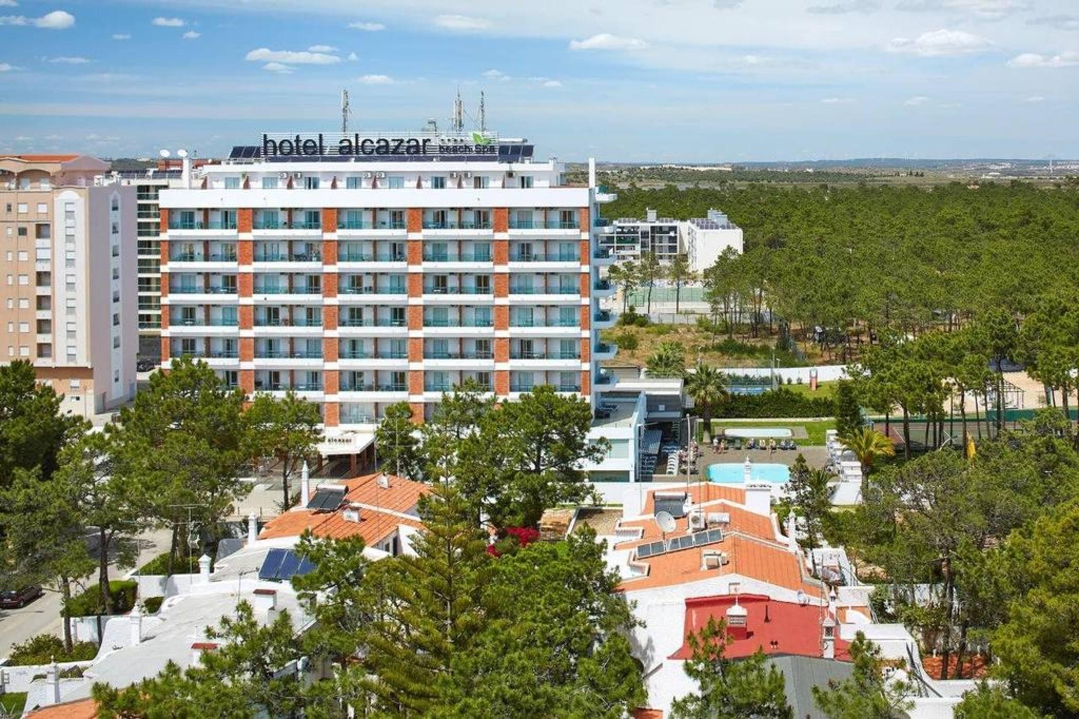Alcazar & Hotel Monte Gordo