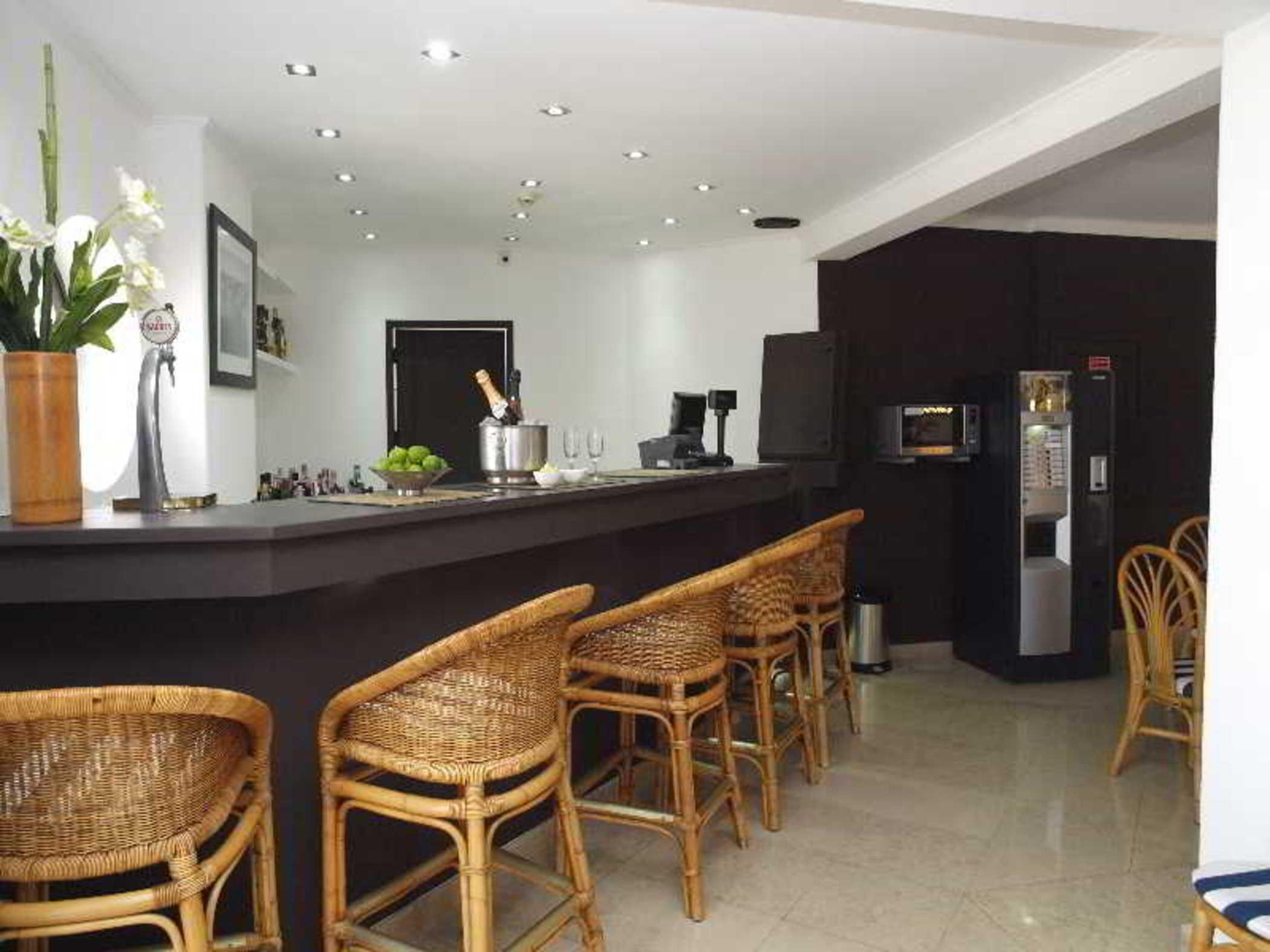 Center 2*