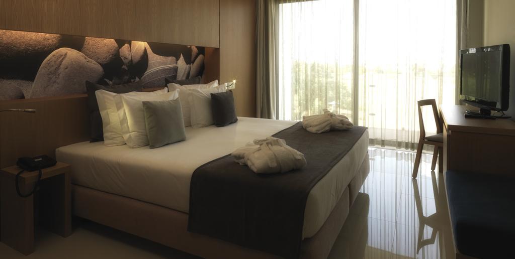 Agua Riverside