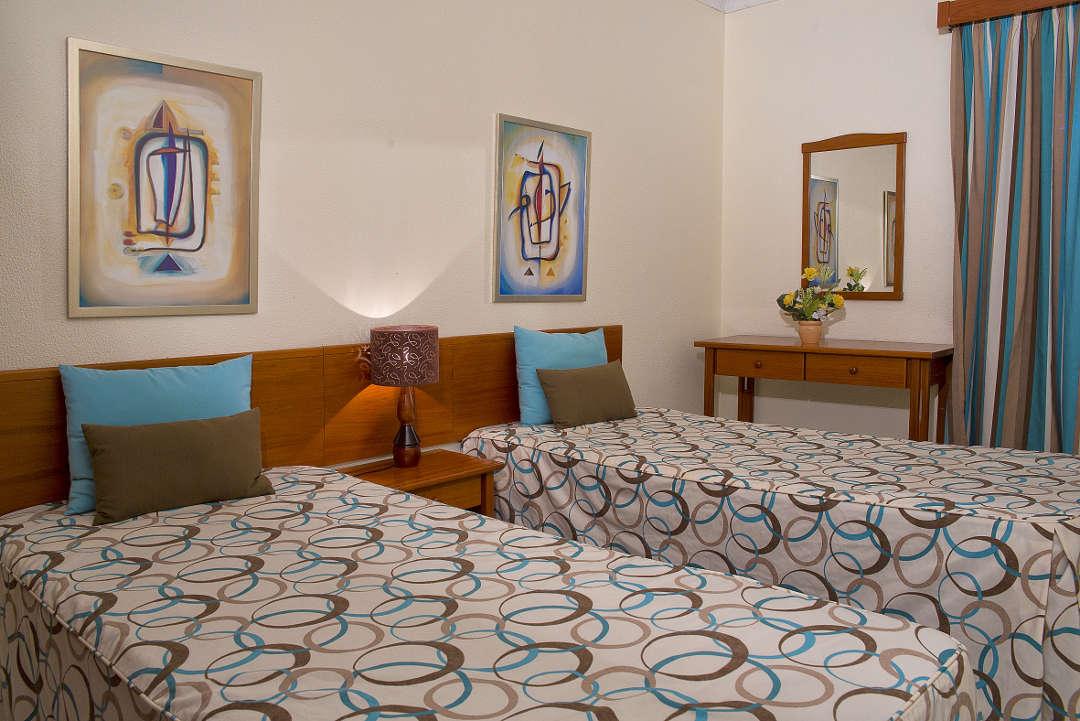 Rr Club Amarilis Aparthotel 3*