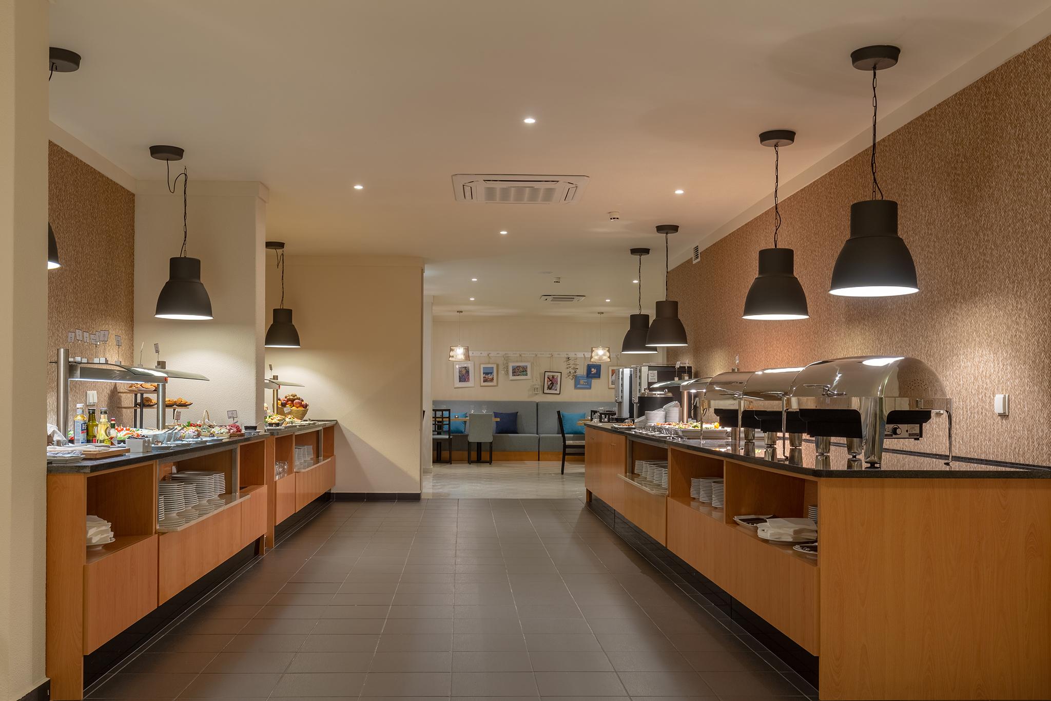 Luna Solaqua Aparthotel 4*