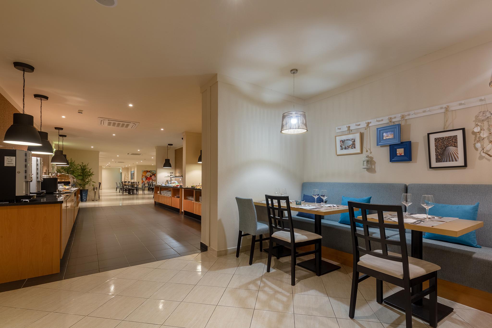 Luna Solaqua Aparthotel 4*