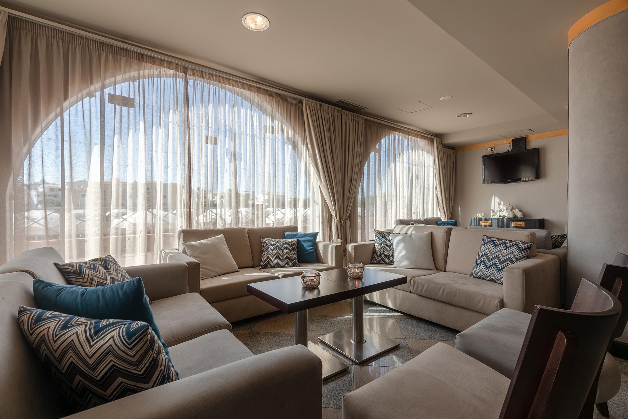 Aparthotel Luna Solaqua 4*