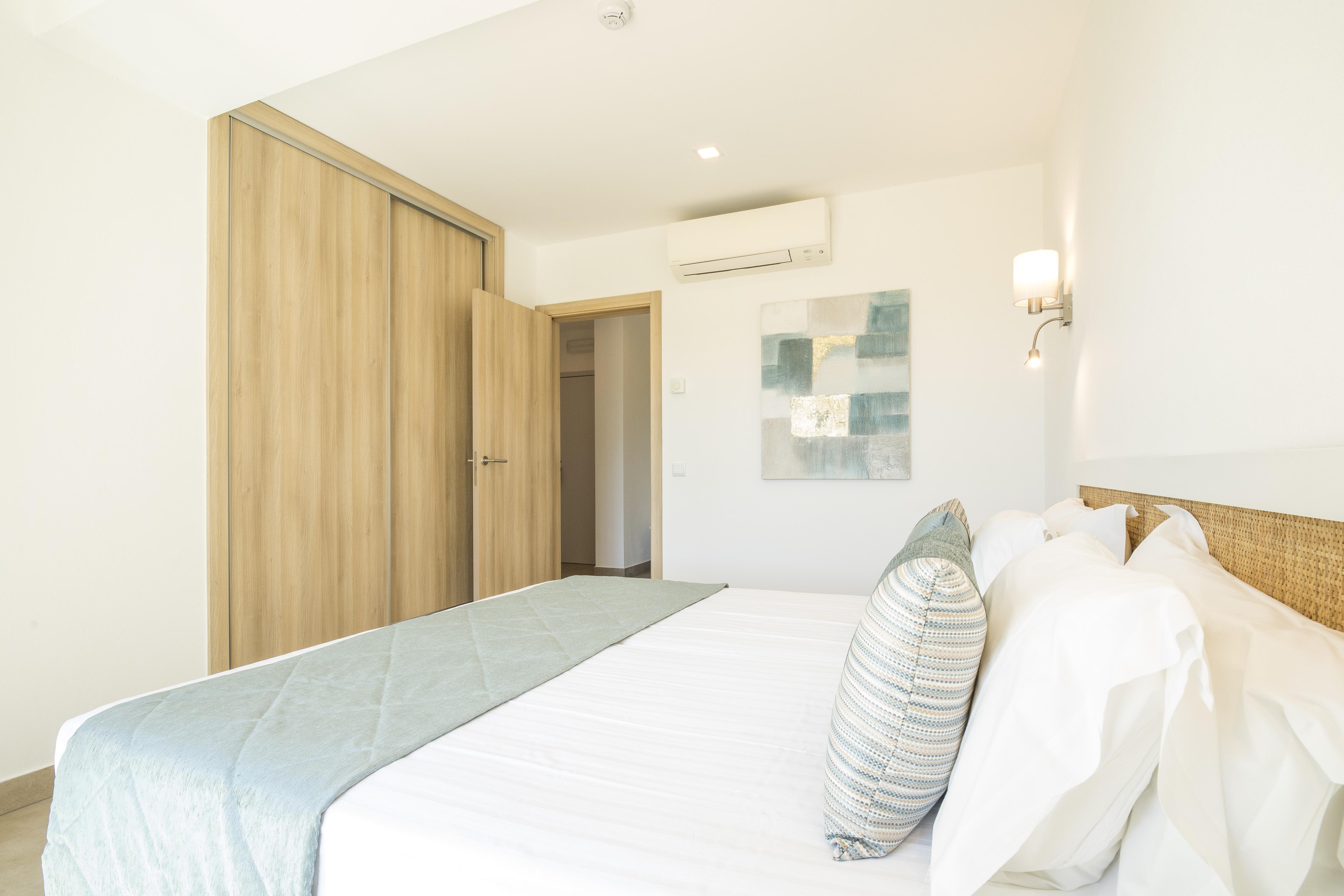 Hotel Clube Porto Mos - Sunplace & 4*