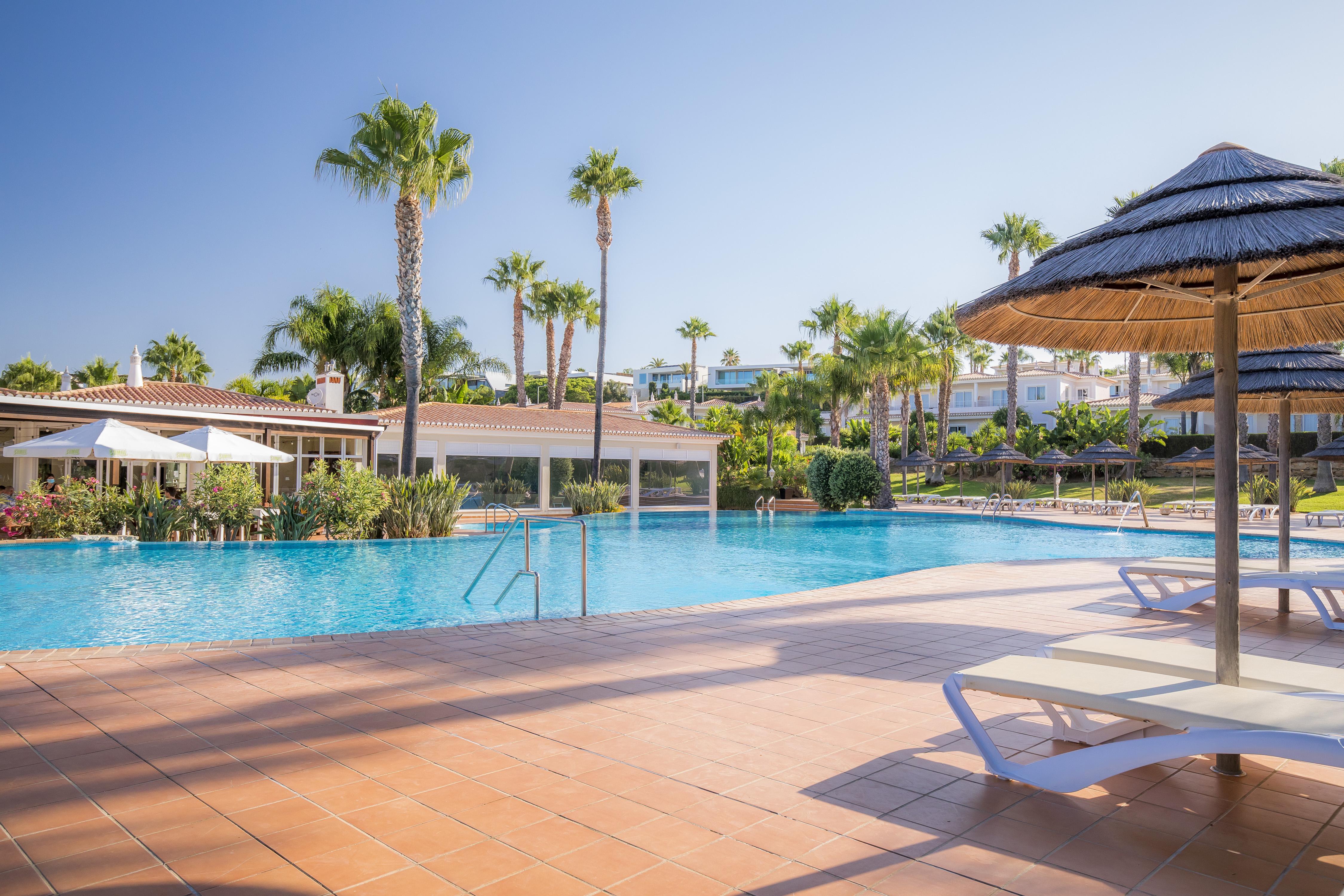 Hotel Clube Porto Mos - Sunplace & 4*