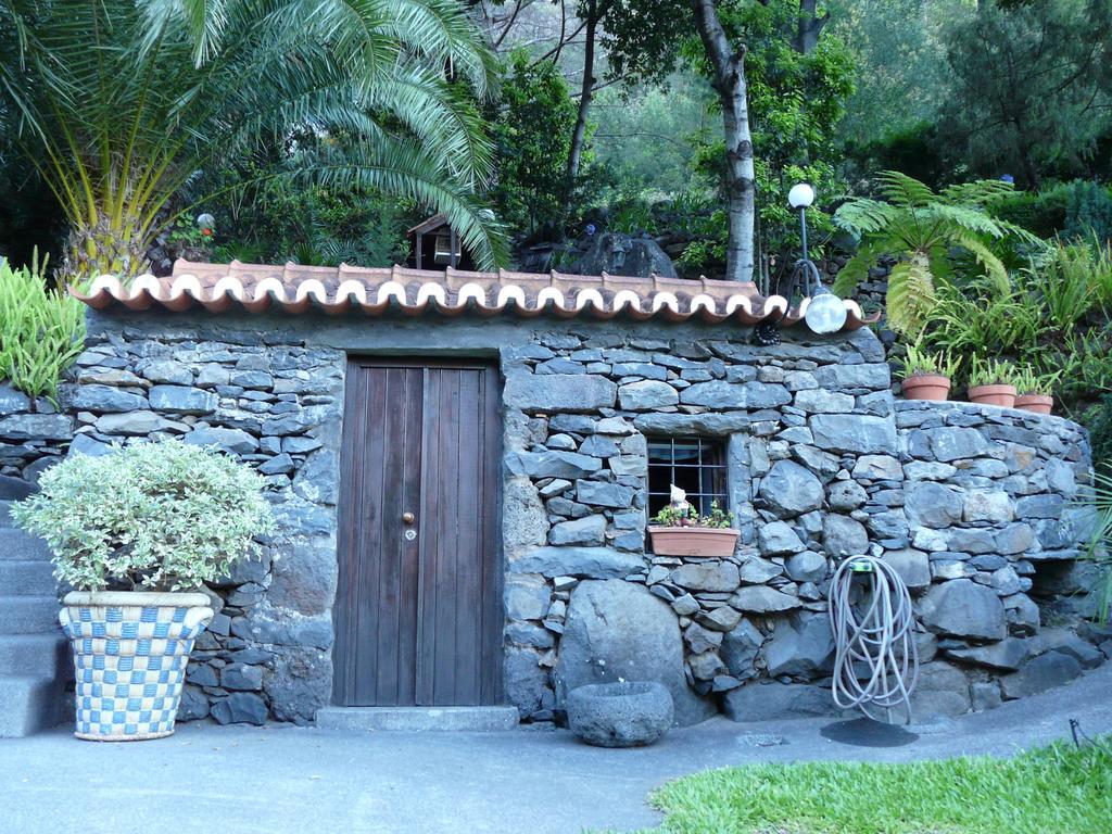 Casas Da Terca Farm stay Ribeira Brava