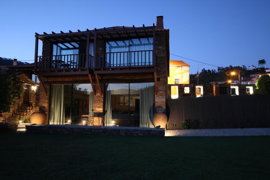 Casa De Baixo - Nature Hotel Farm stay Alvoco das Varzeas