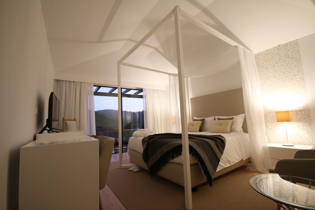 Casa De Baixo - Nature Hotel Alvoco das Varzeas