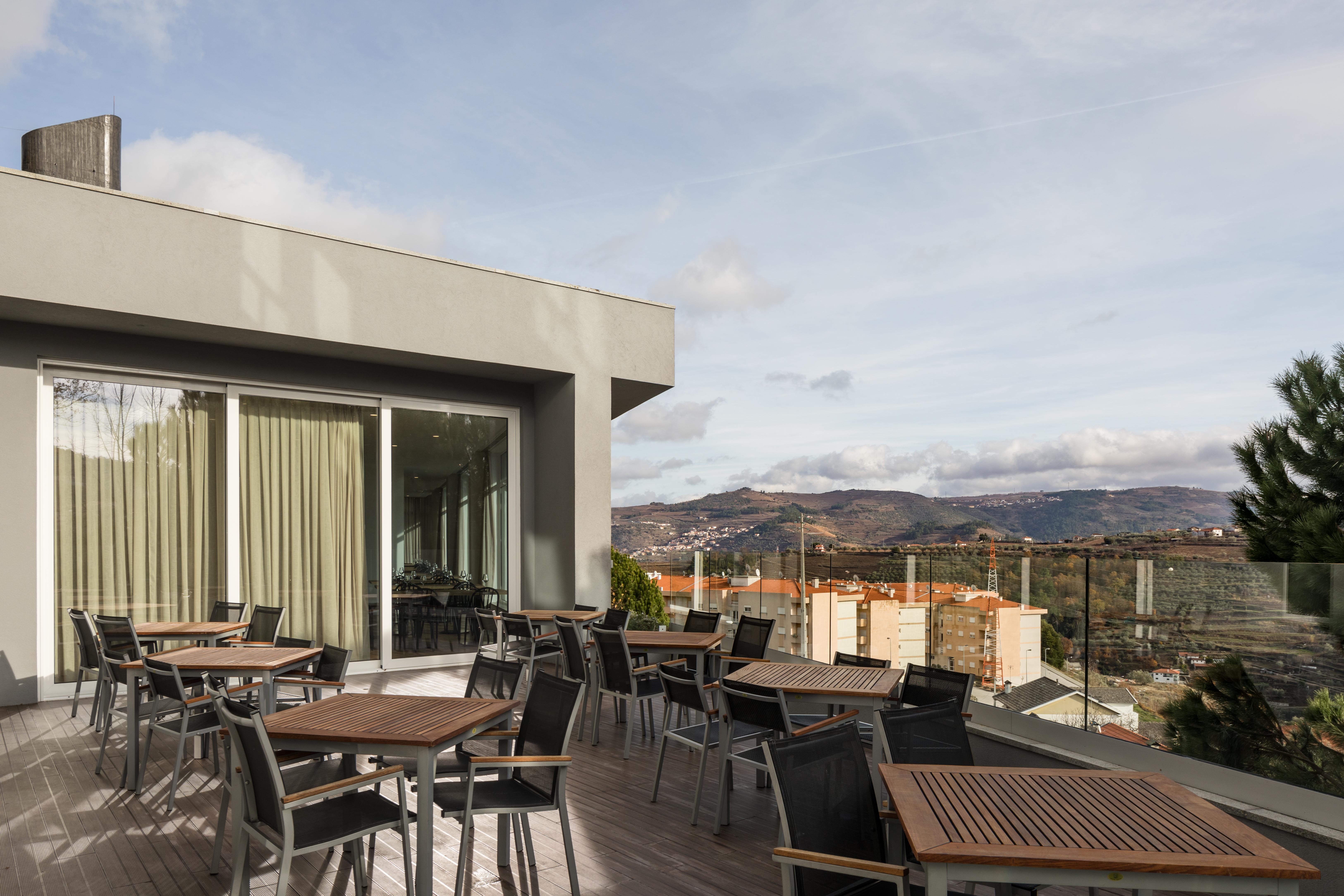 Hotel & Life 4*