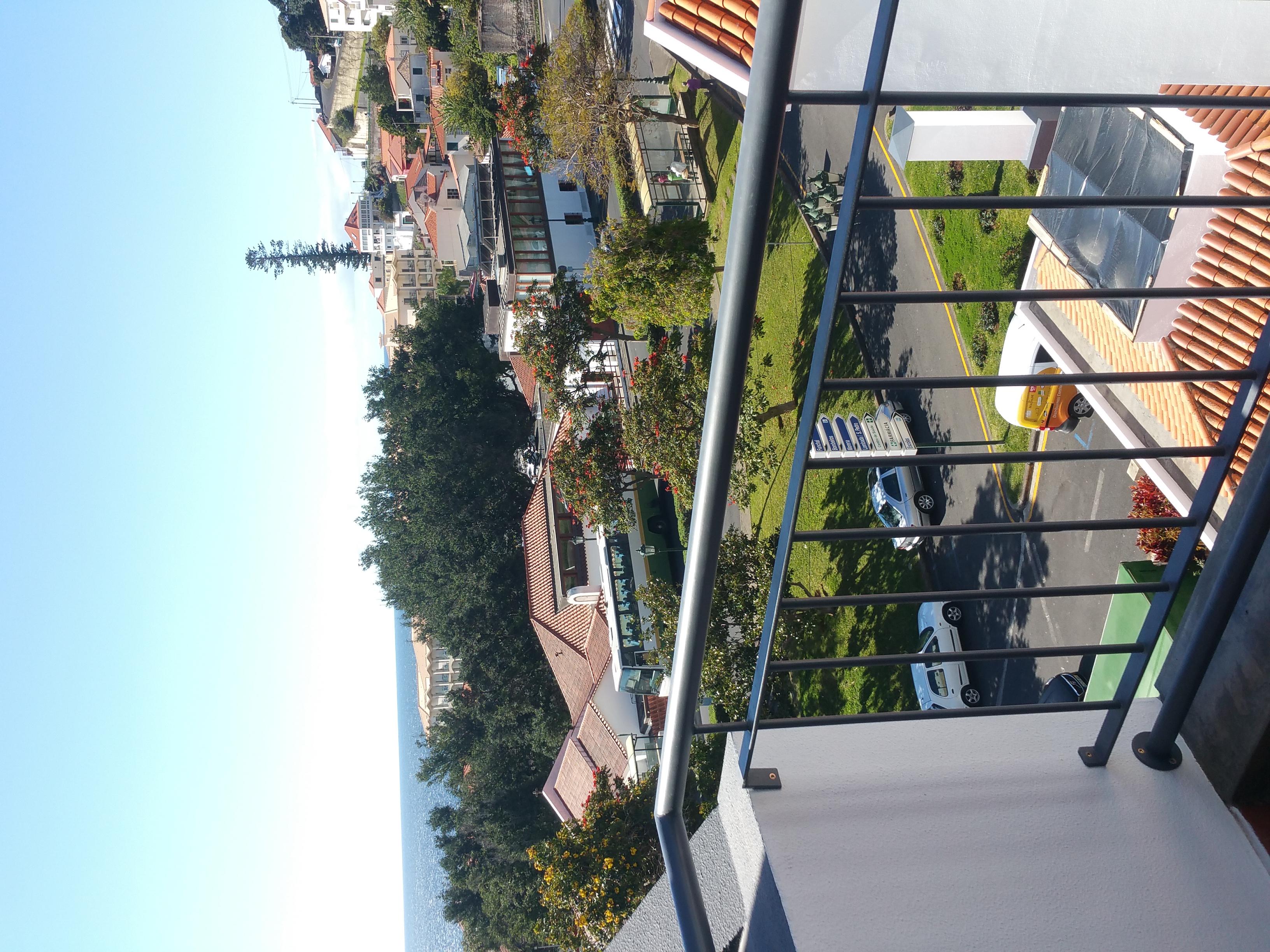 Santa Cruz Village Hotel