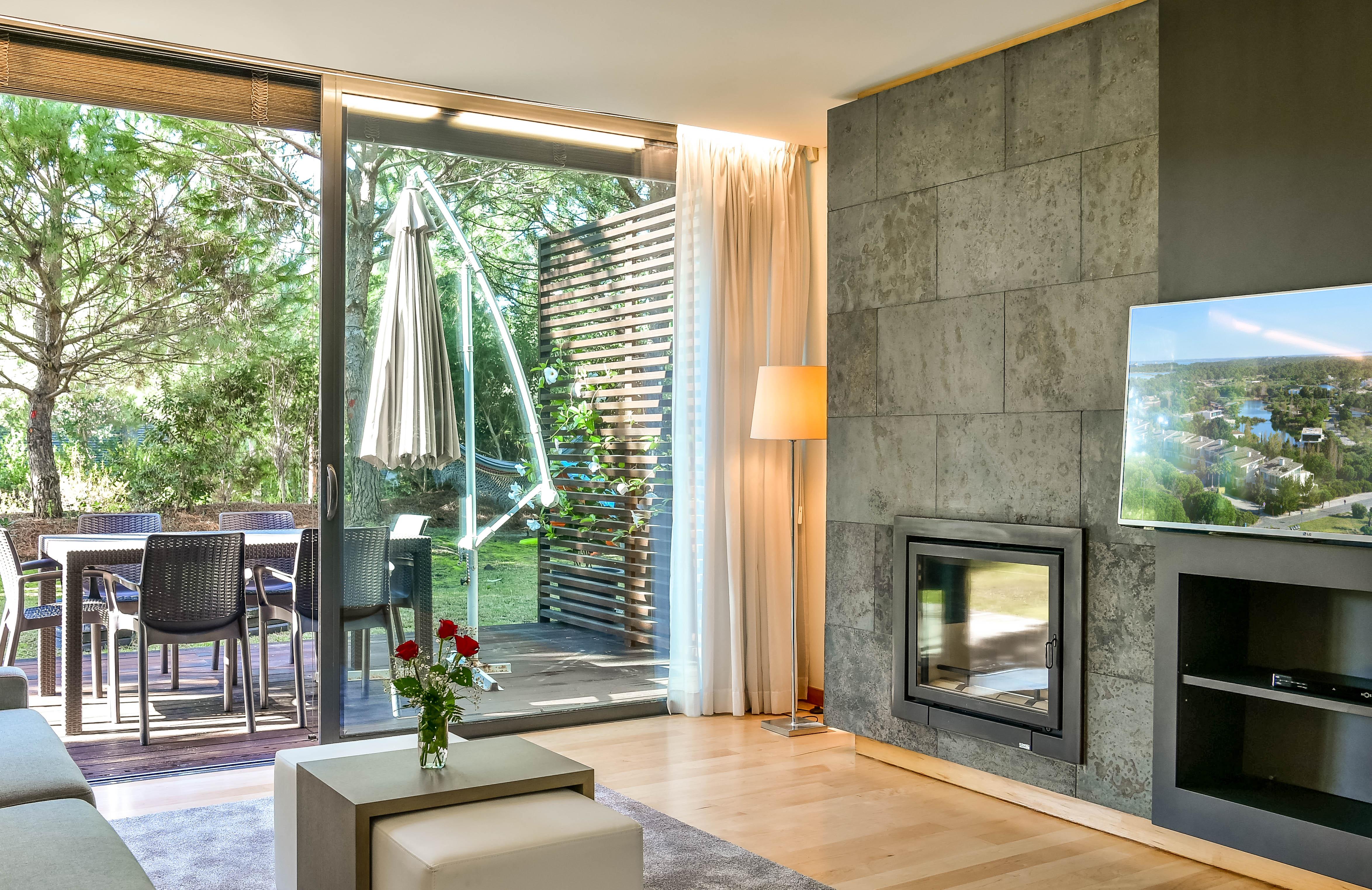 Apartahotel By The Editory - 4*