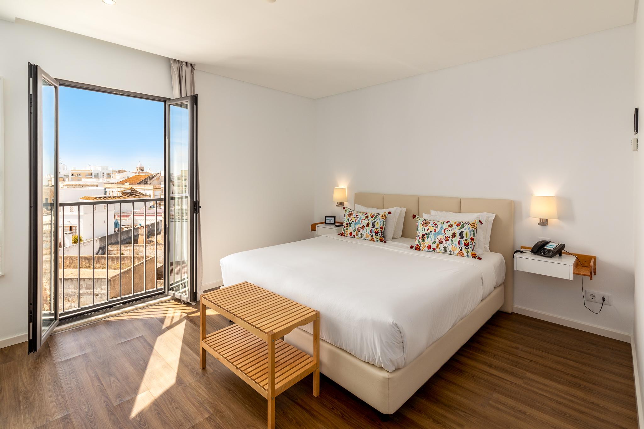 Hotel De 3*