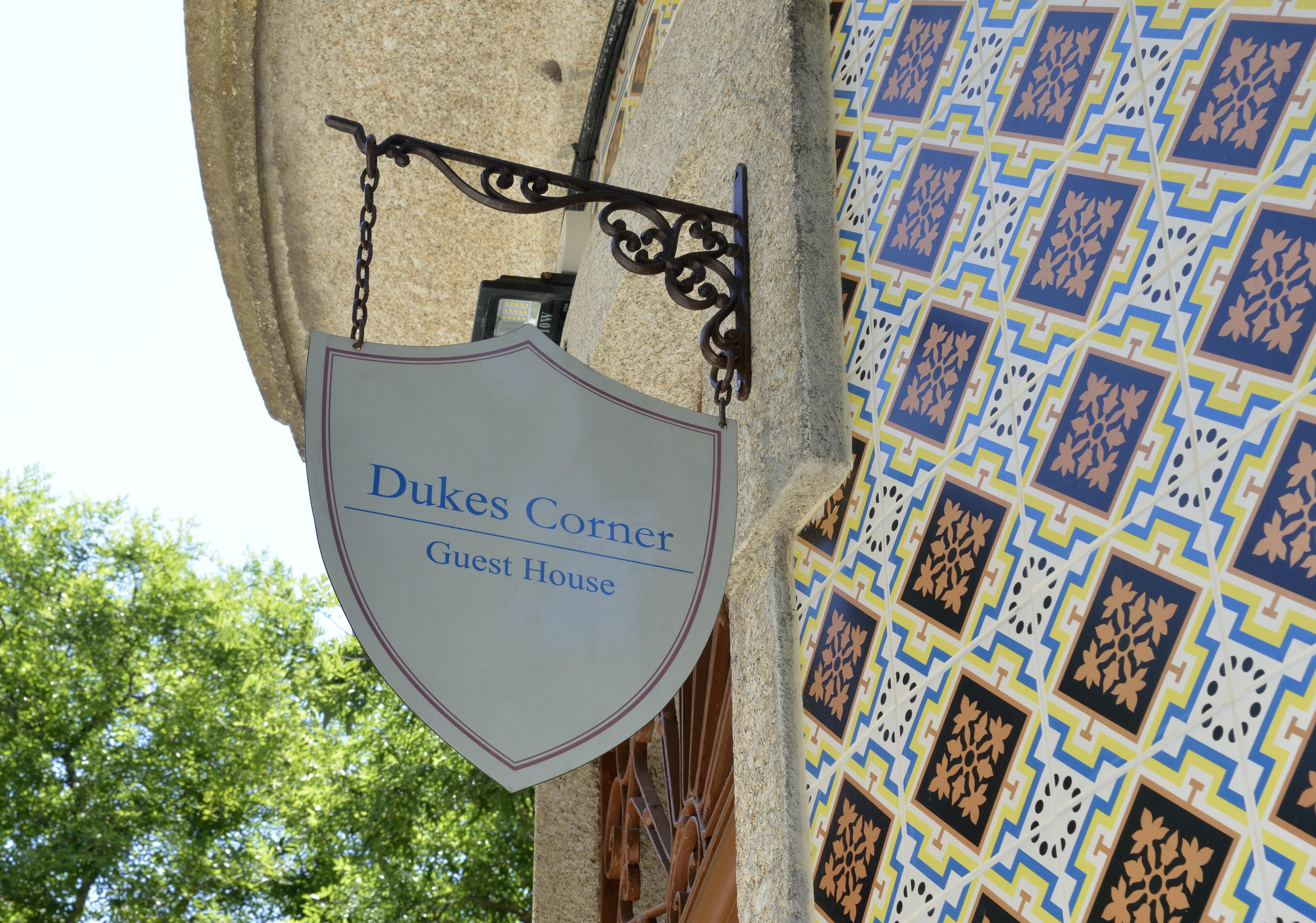 Dukes Corner Pensión Oporto