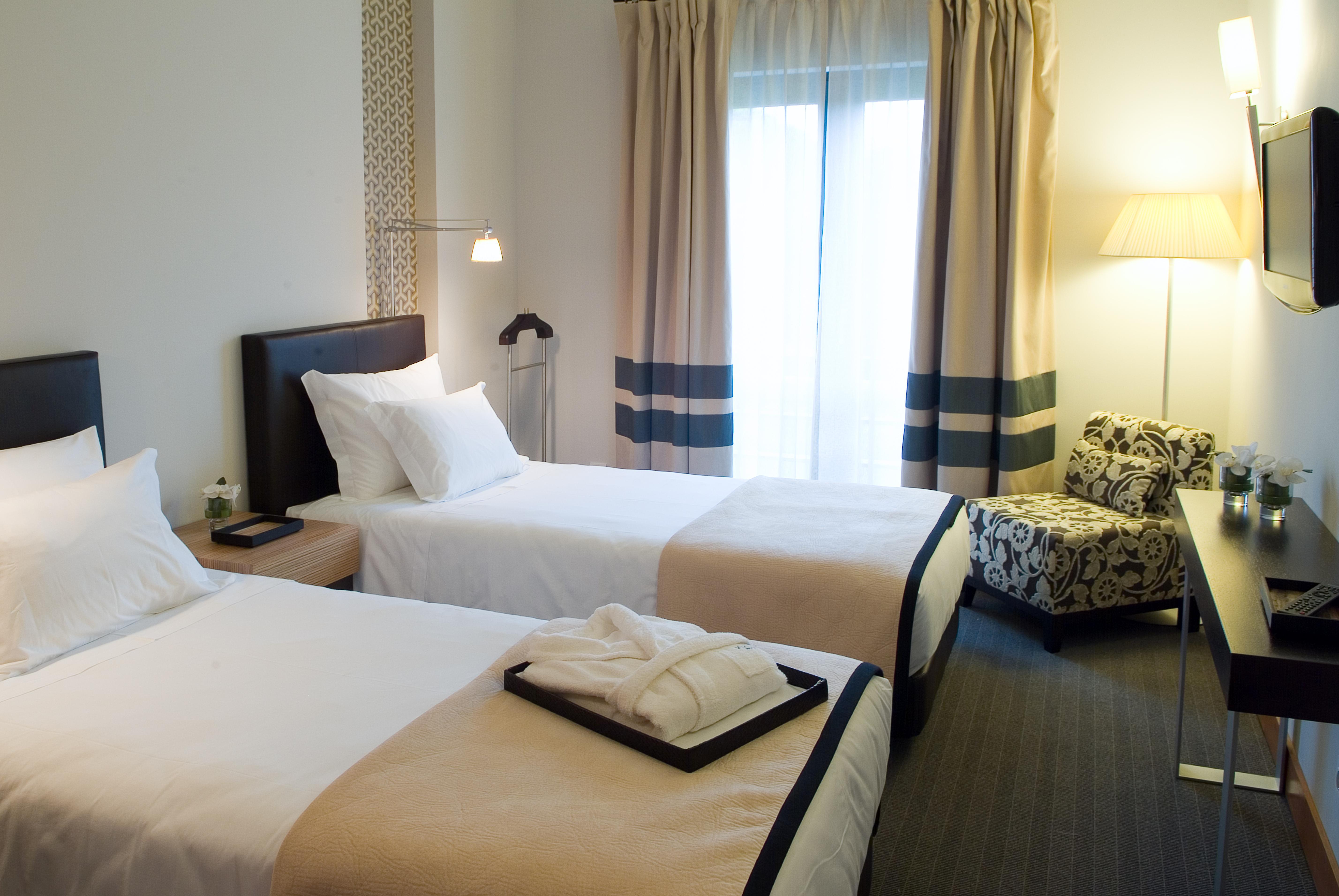 Sheraton - & Residences 5*