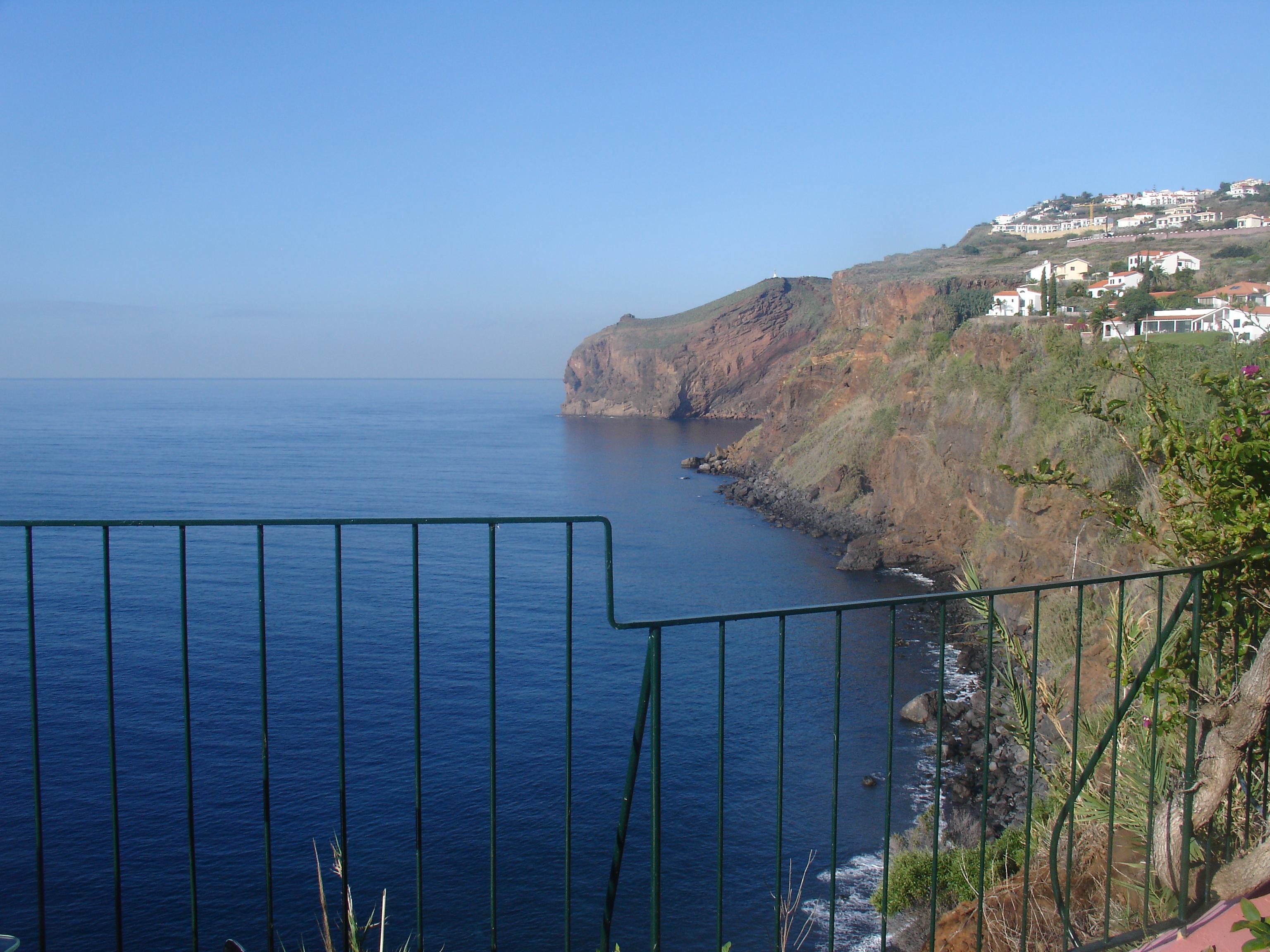 & Art Madeira Canico (Madeira)