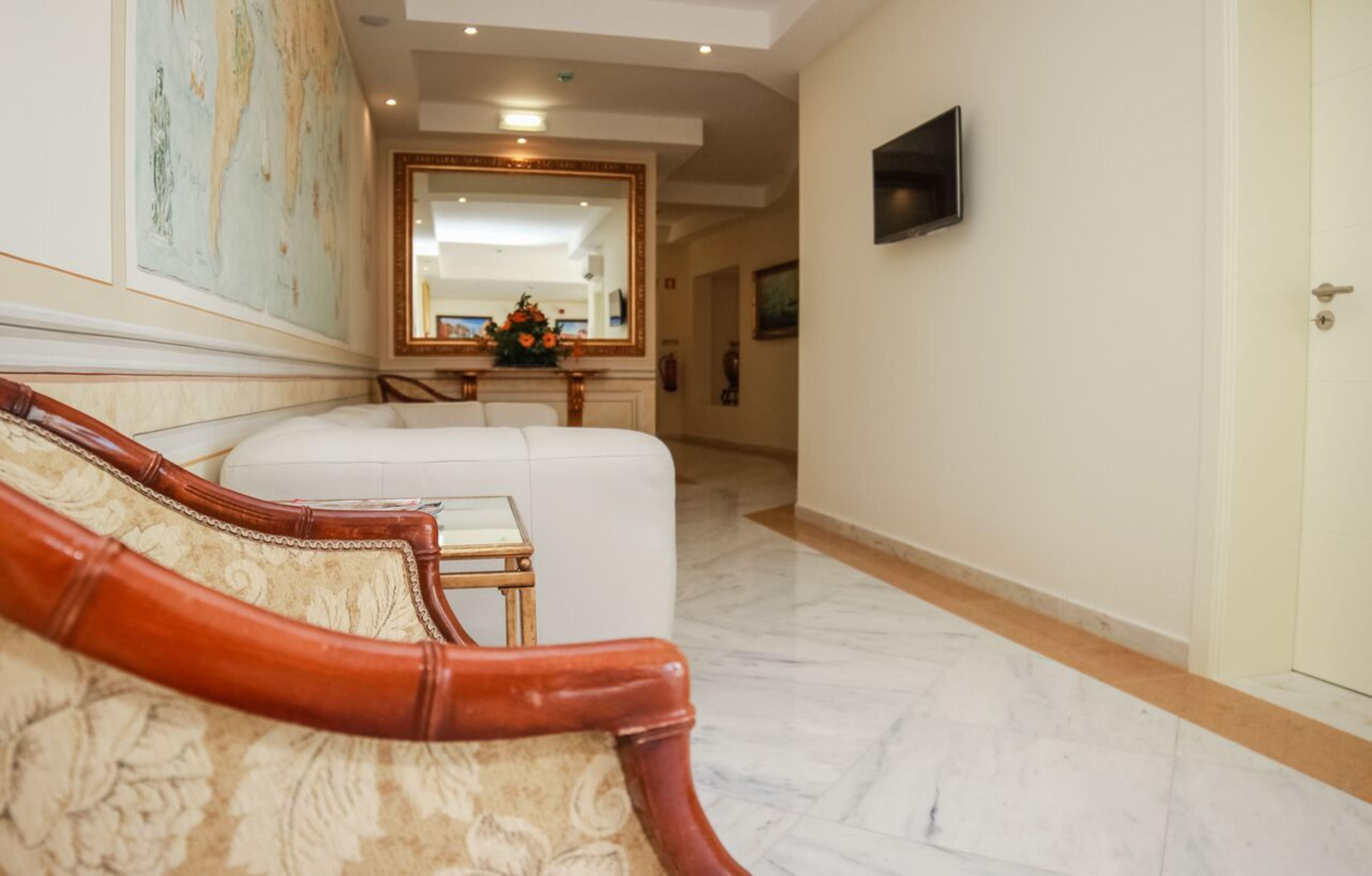 Lagoa Hotel