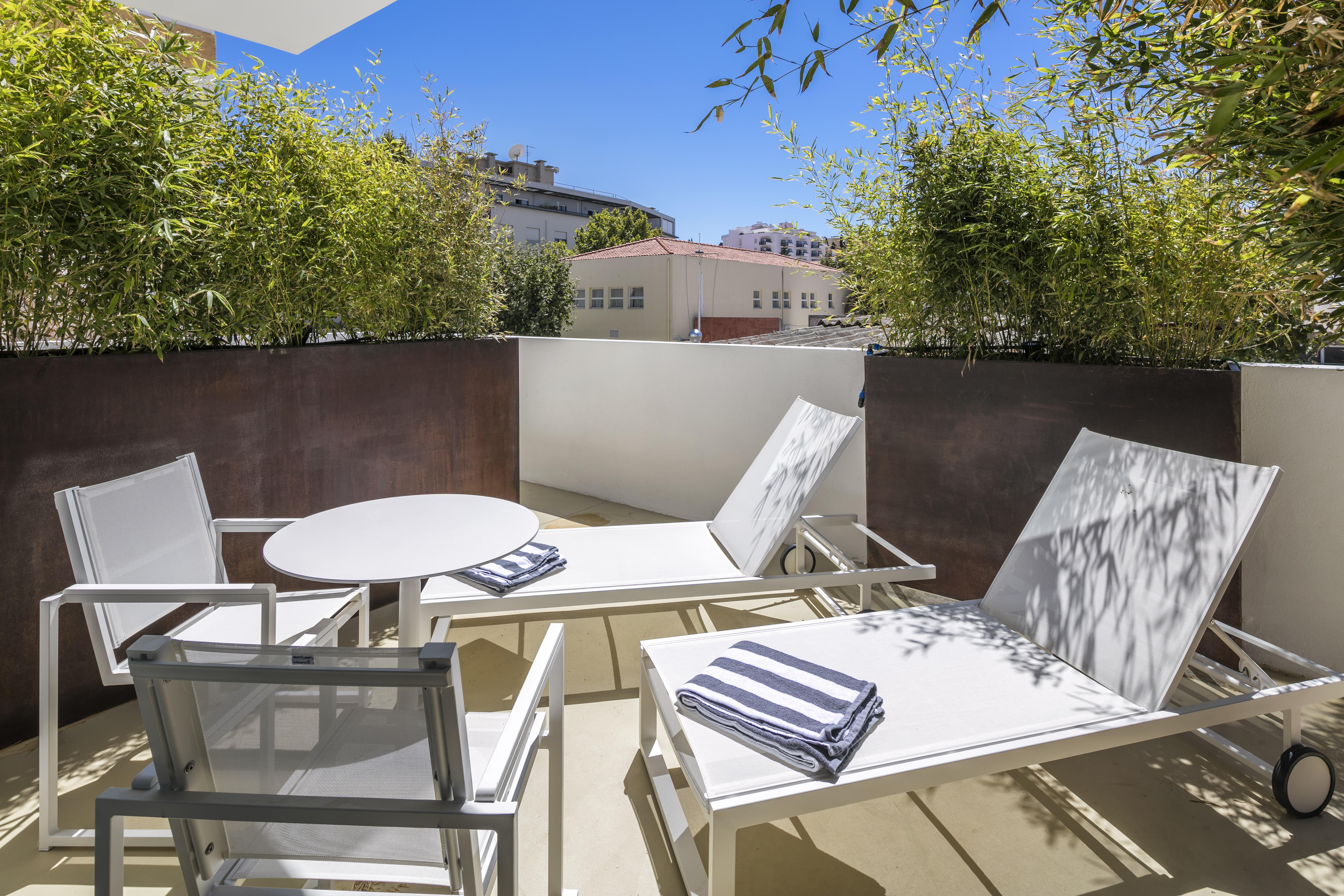 Hotel Avenida (adults Only)