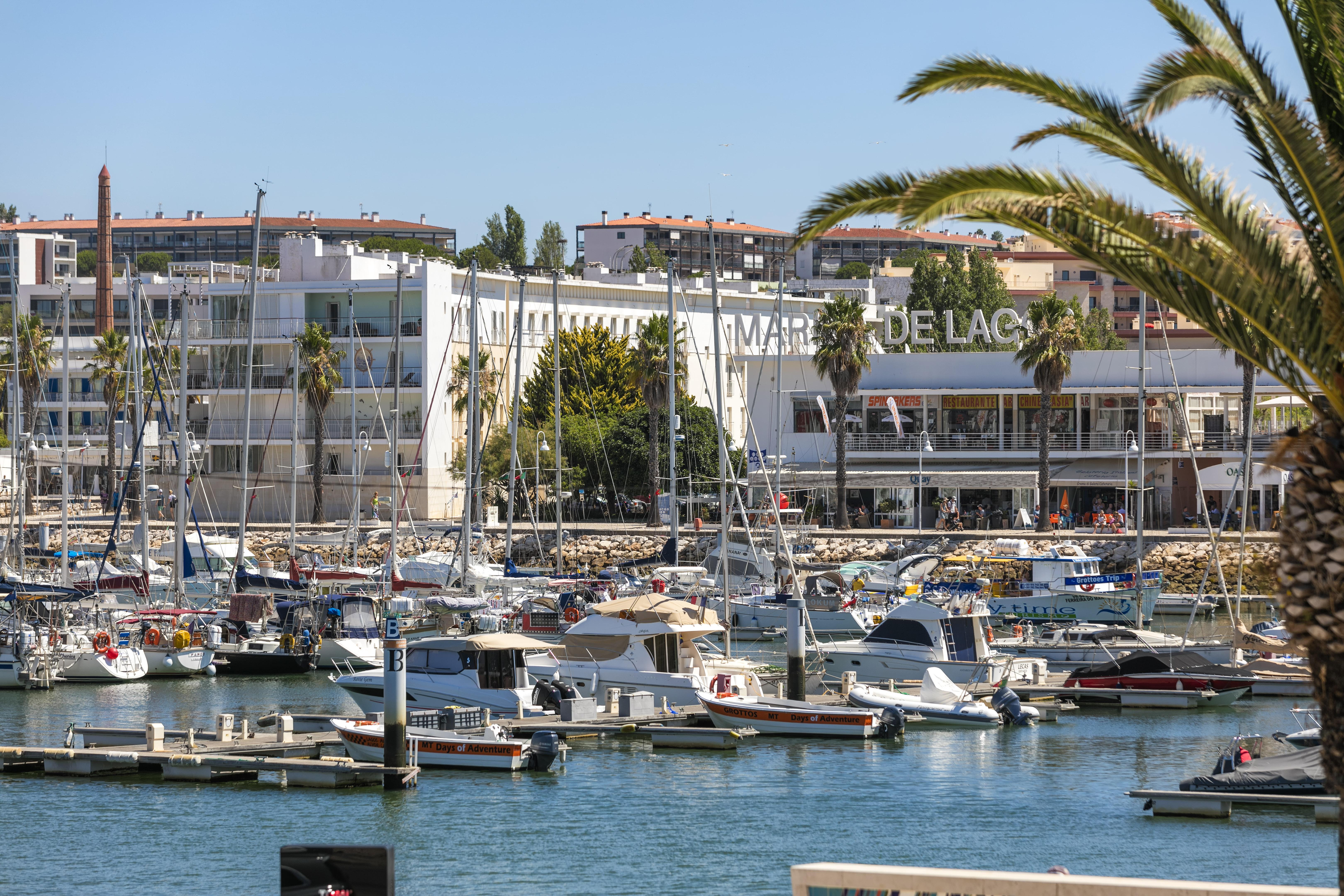 Avenida (adults Only) 4*