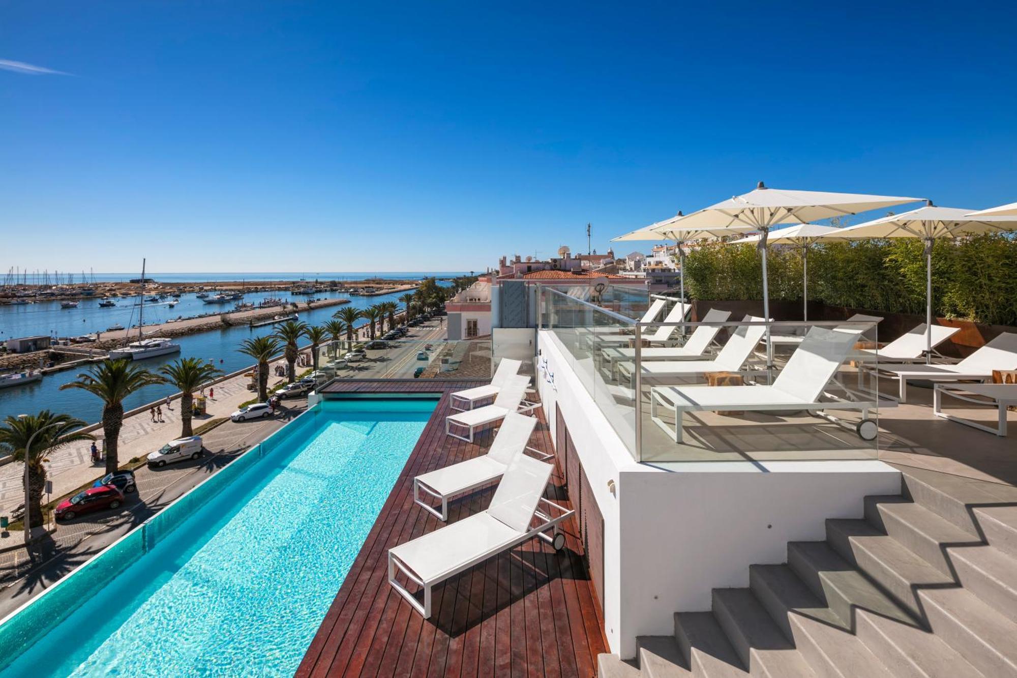 Hotel Avenida (adults Only)