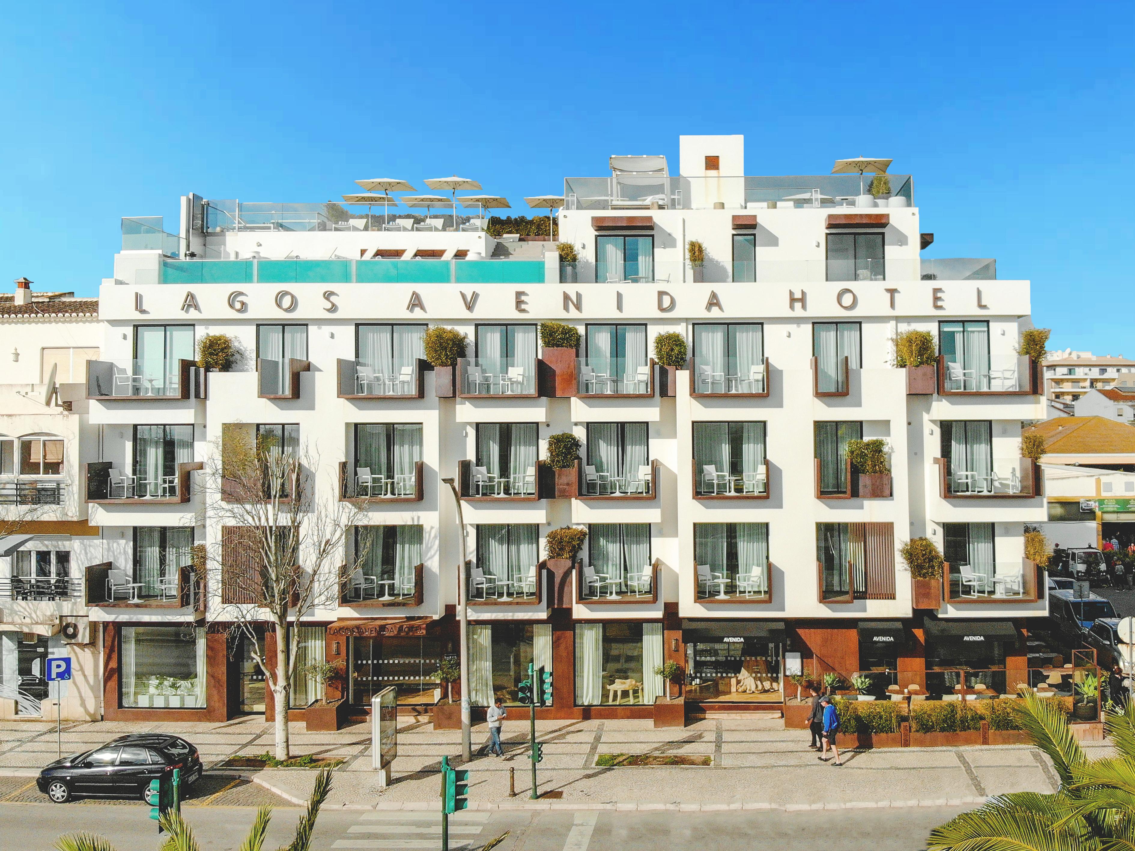 Avenida (adults Only)