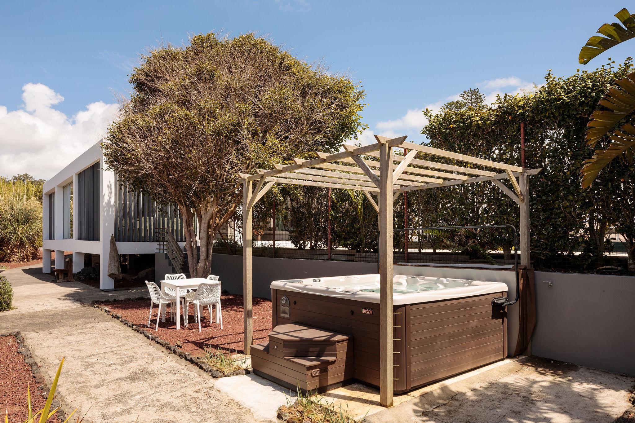 Hotel White Exclusive & Lagoa (Azores)