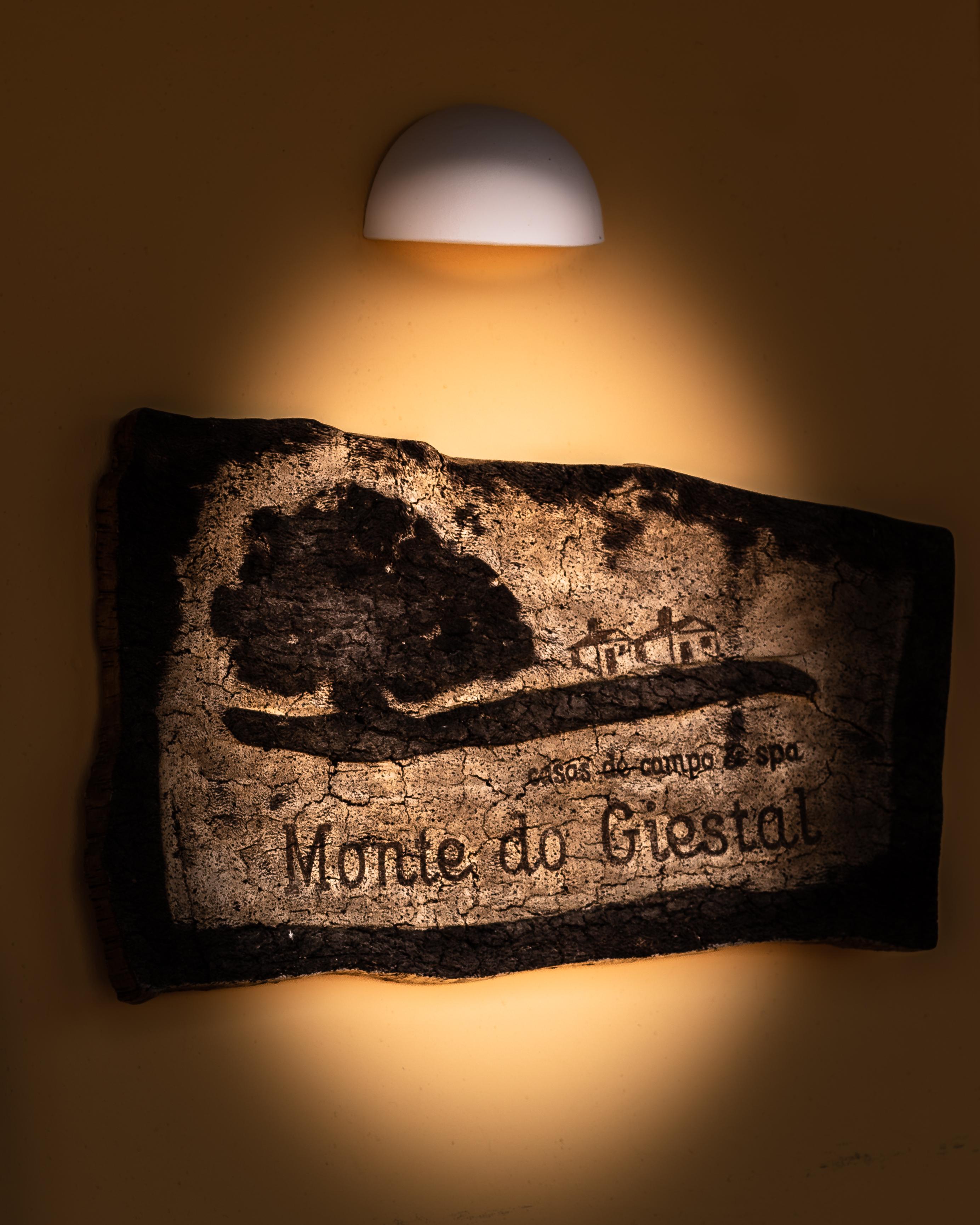 Monte Do Giestal - &