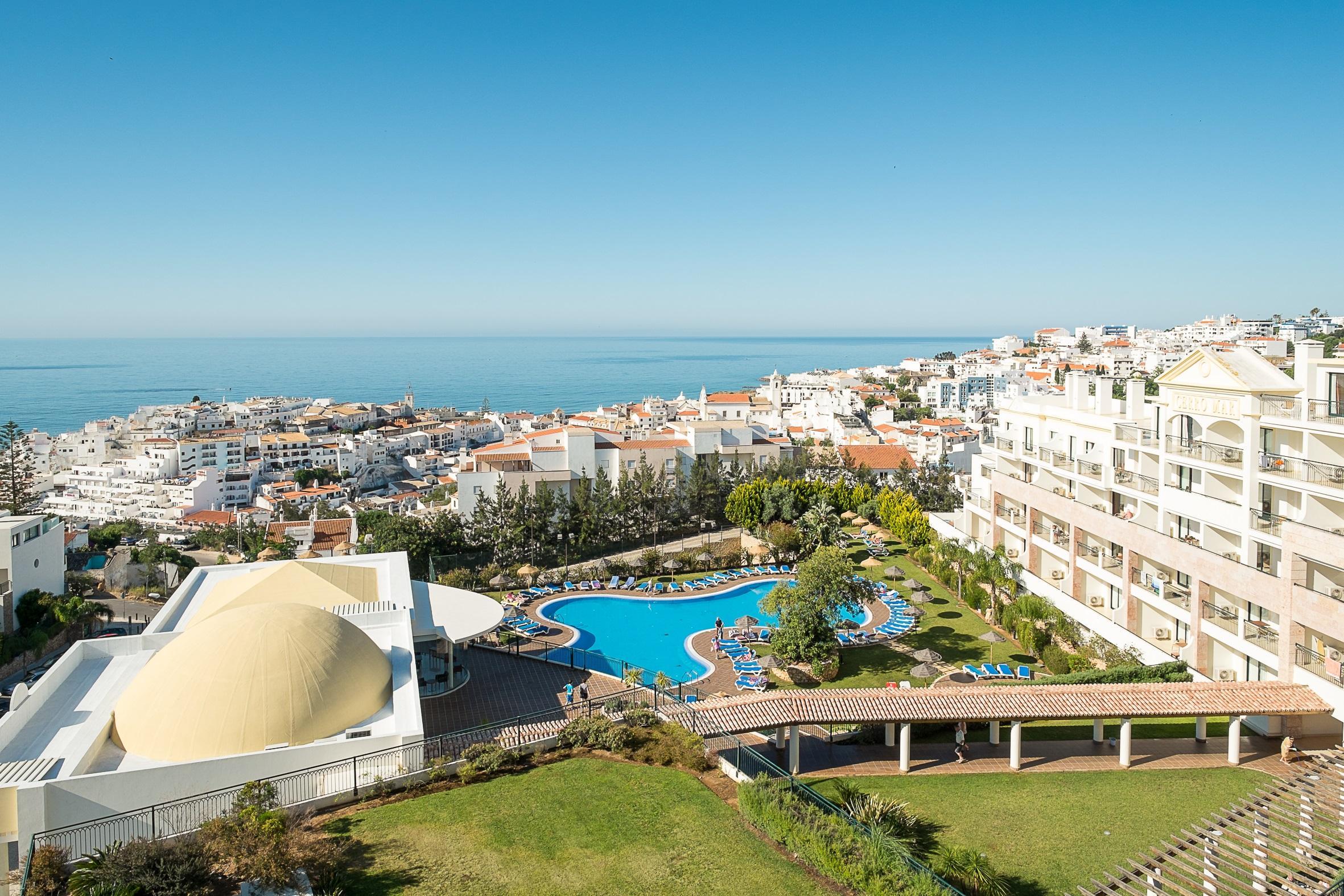 Cerro Mar Atlantico & Cerro Mar Garden Aparthotel