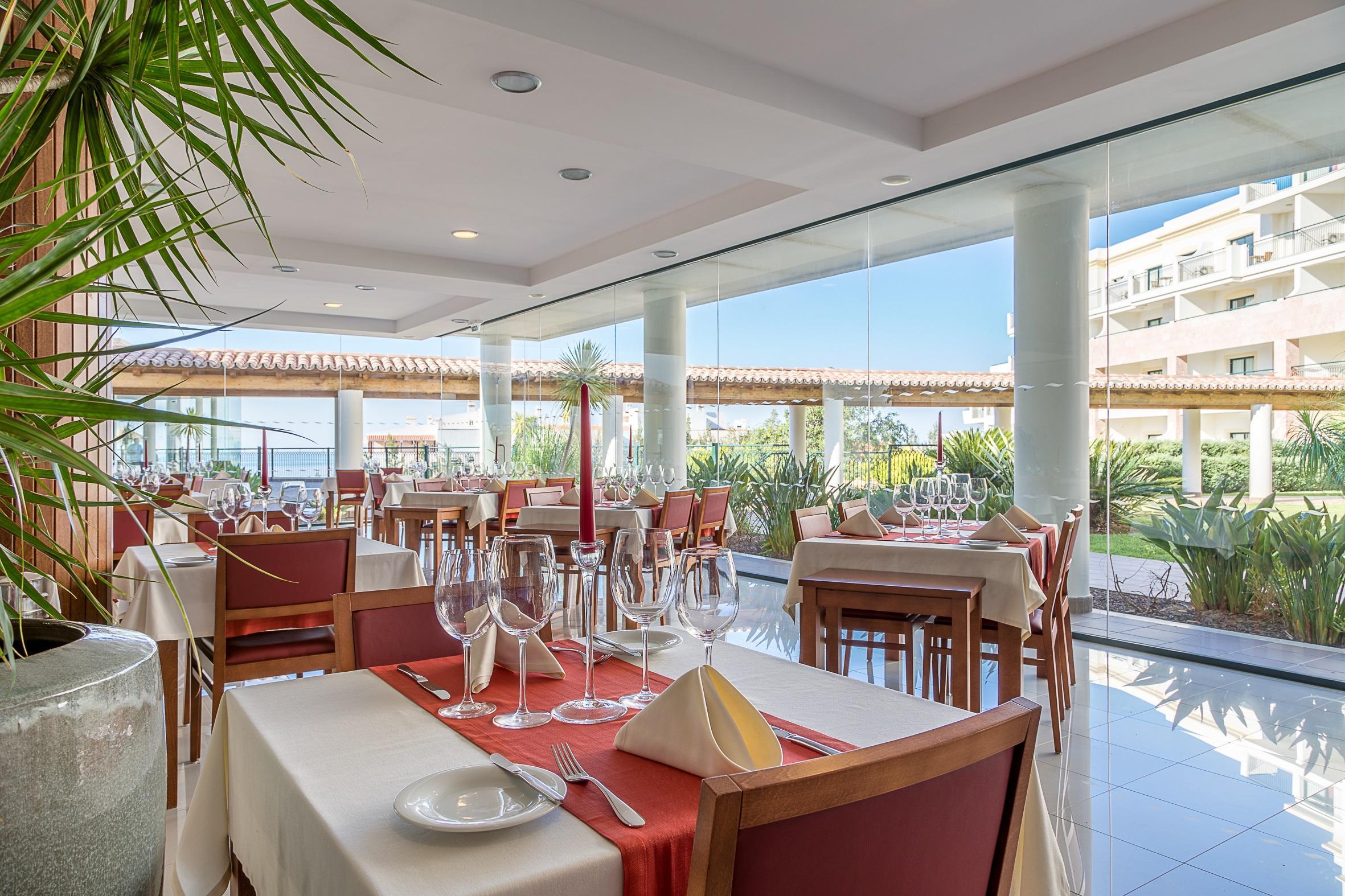 Cerro Mar Atlantico & Cerro Mar Garden Aparthotel 4*