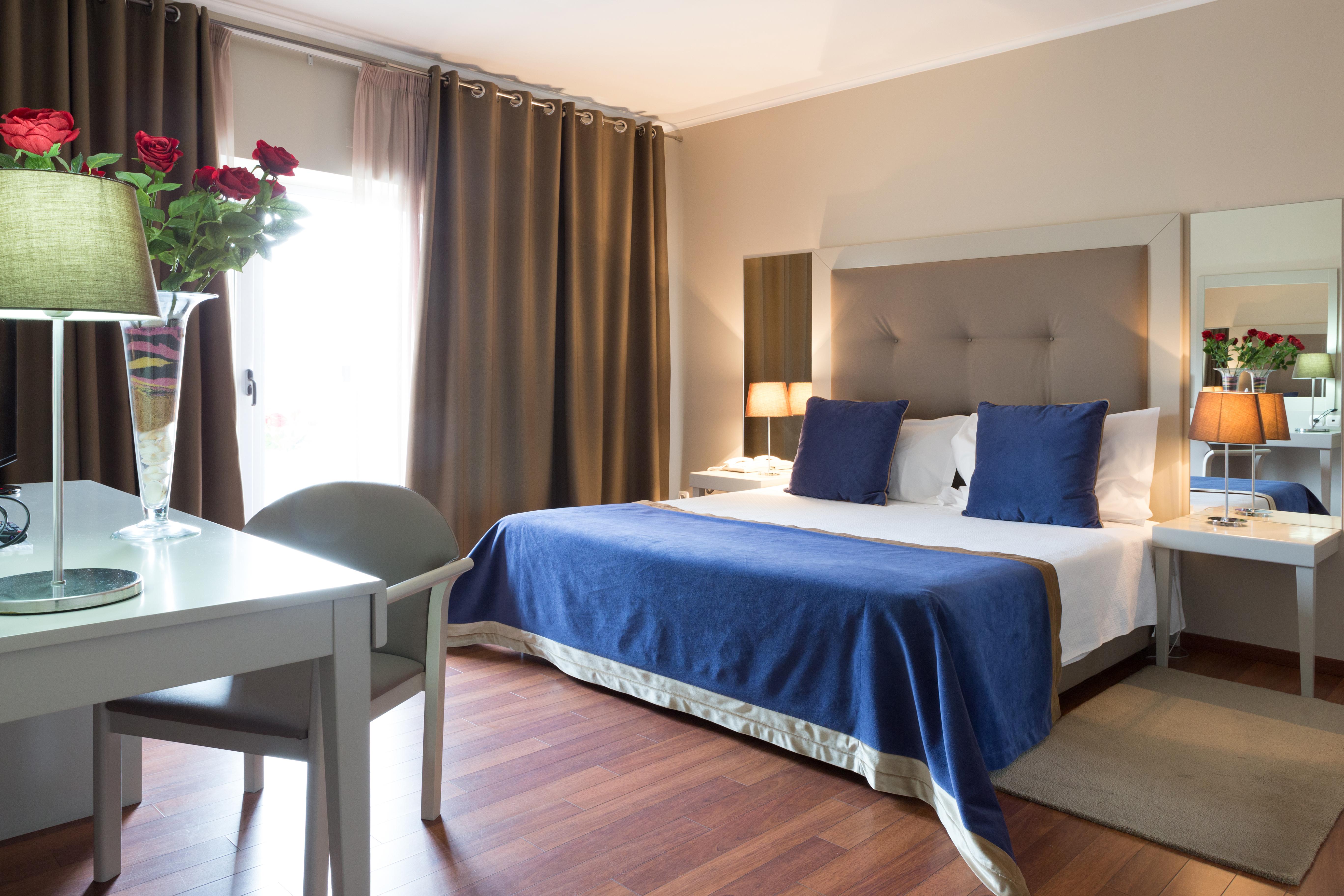 De Plaza & Hotel 4*