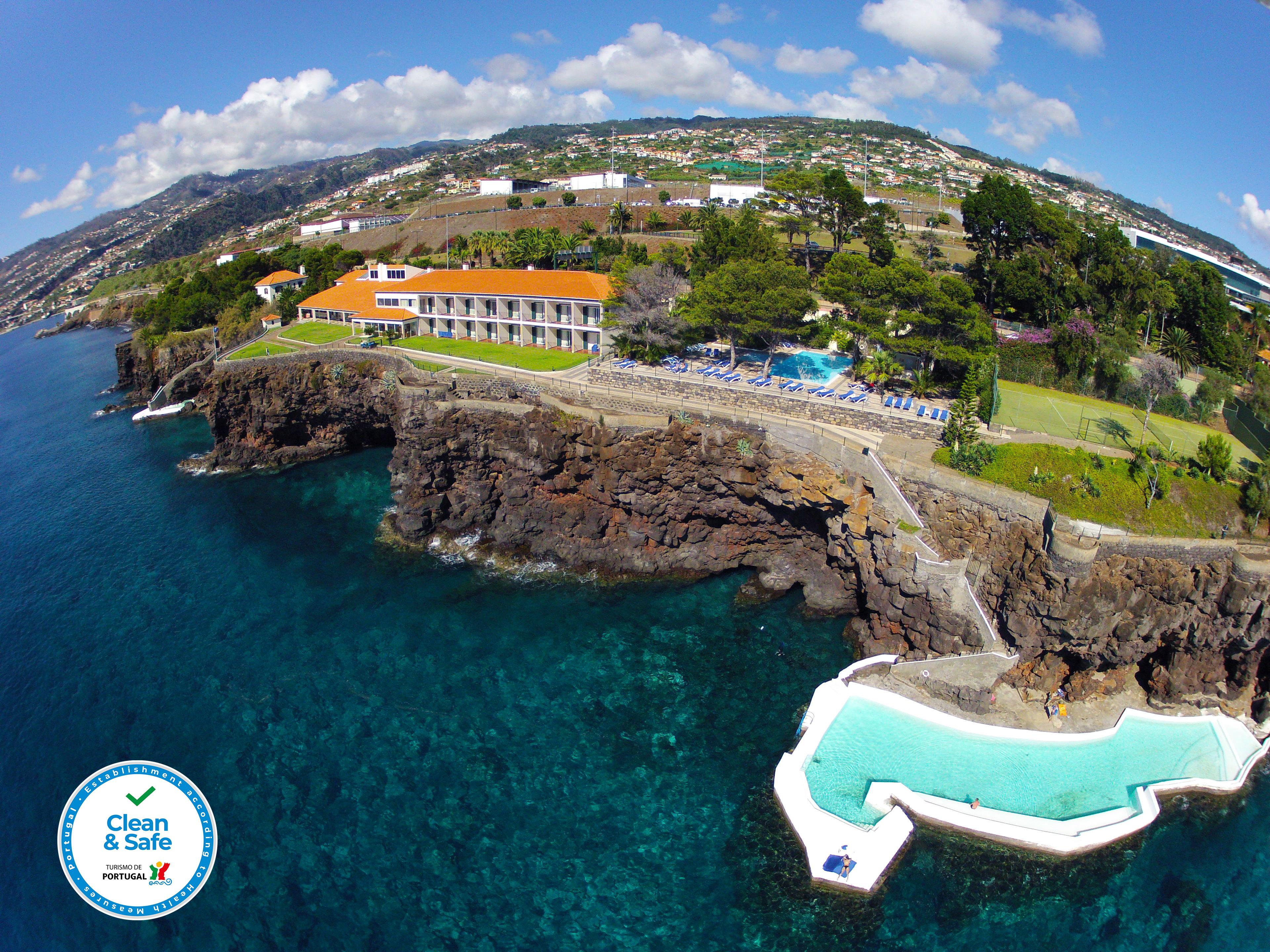 Albatroz & Yacht Club Santa Cruz - Madeira