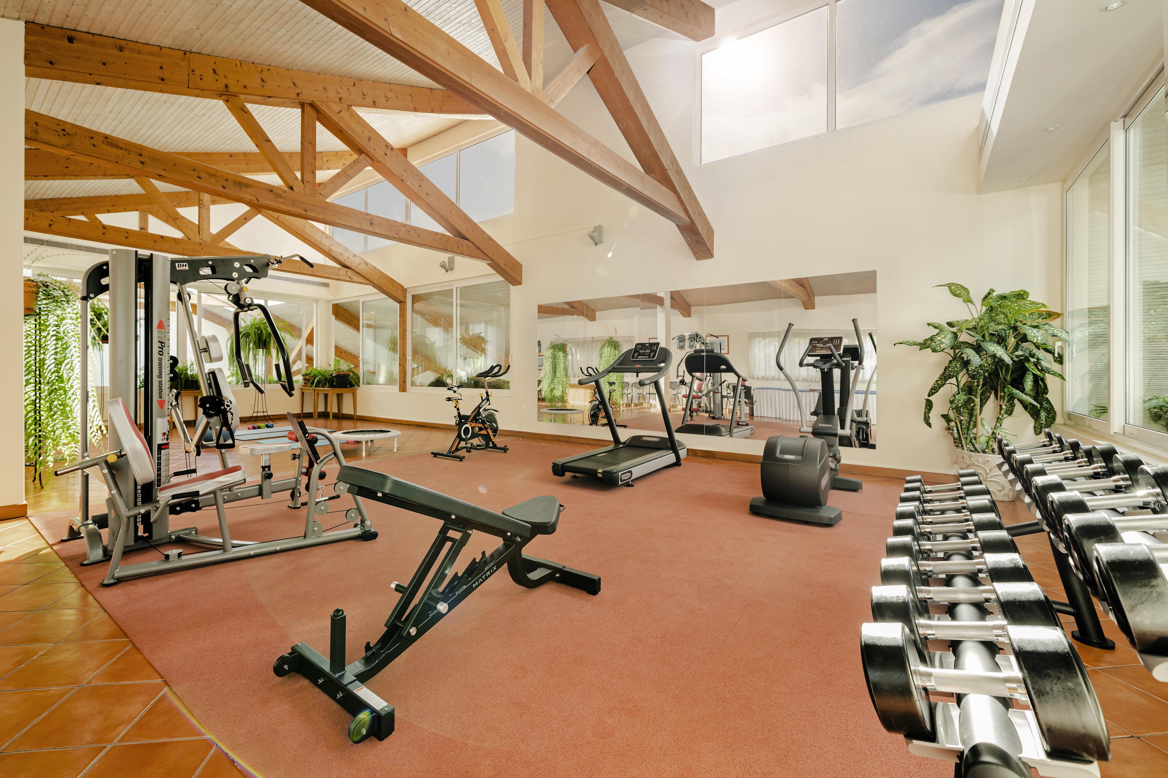 Hotel Albatroz & Yacht Club 5*