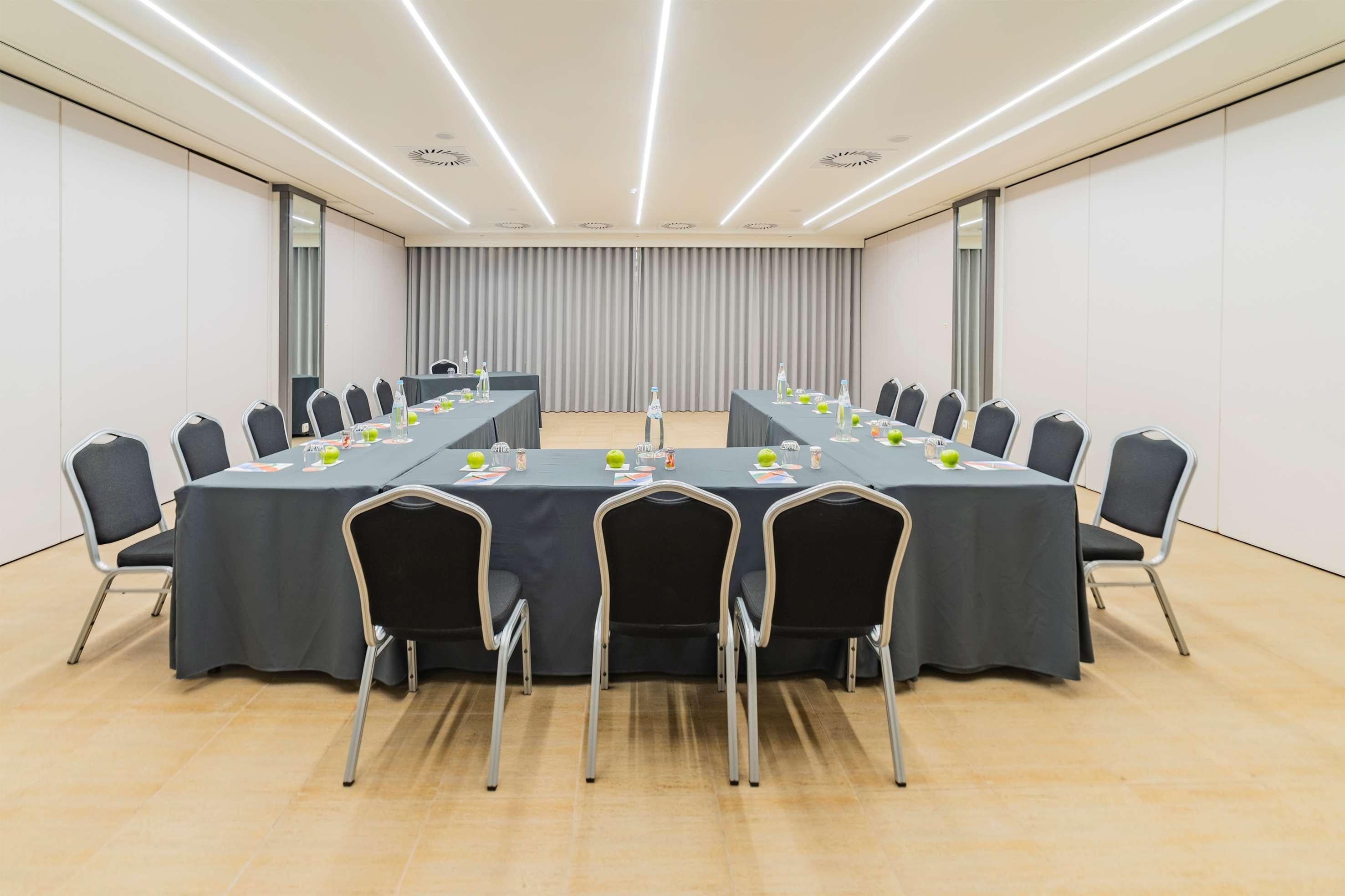 Melia Castelo Branco Hotel 4*