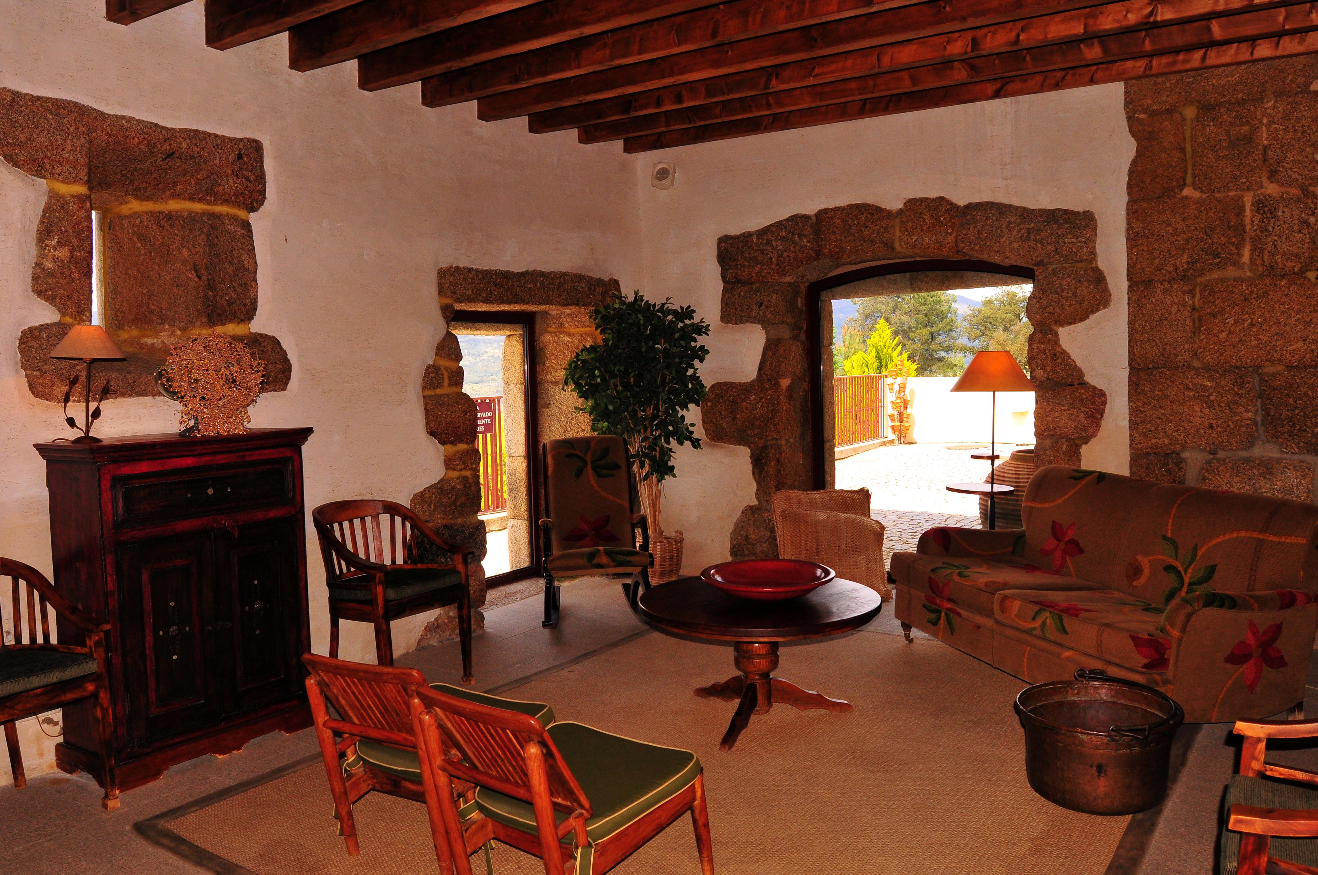 Convento De Belmonte Hotel