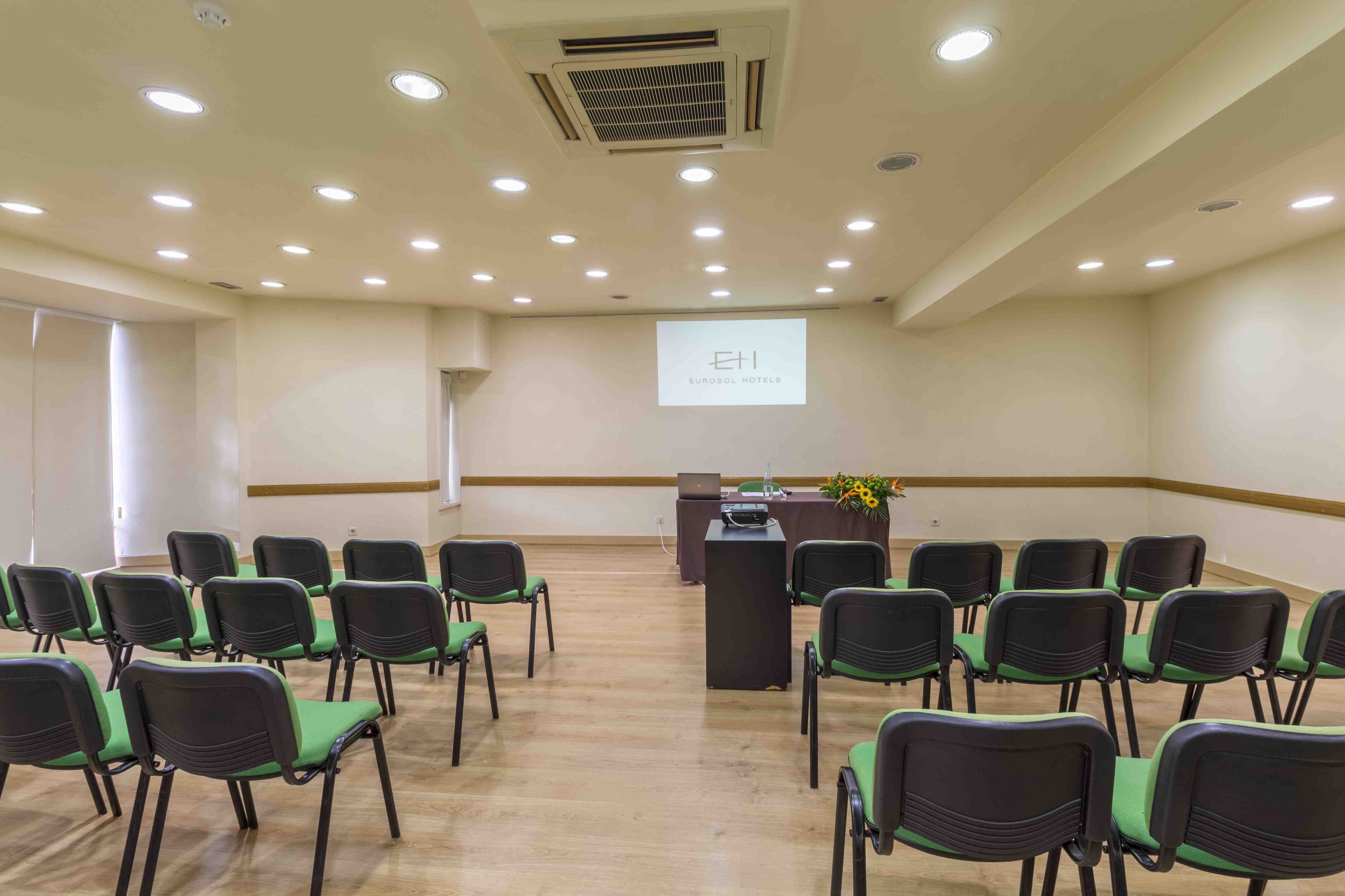 Hotel Eurosol & Jardim 3*