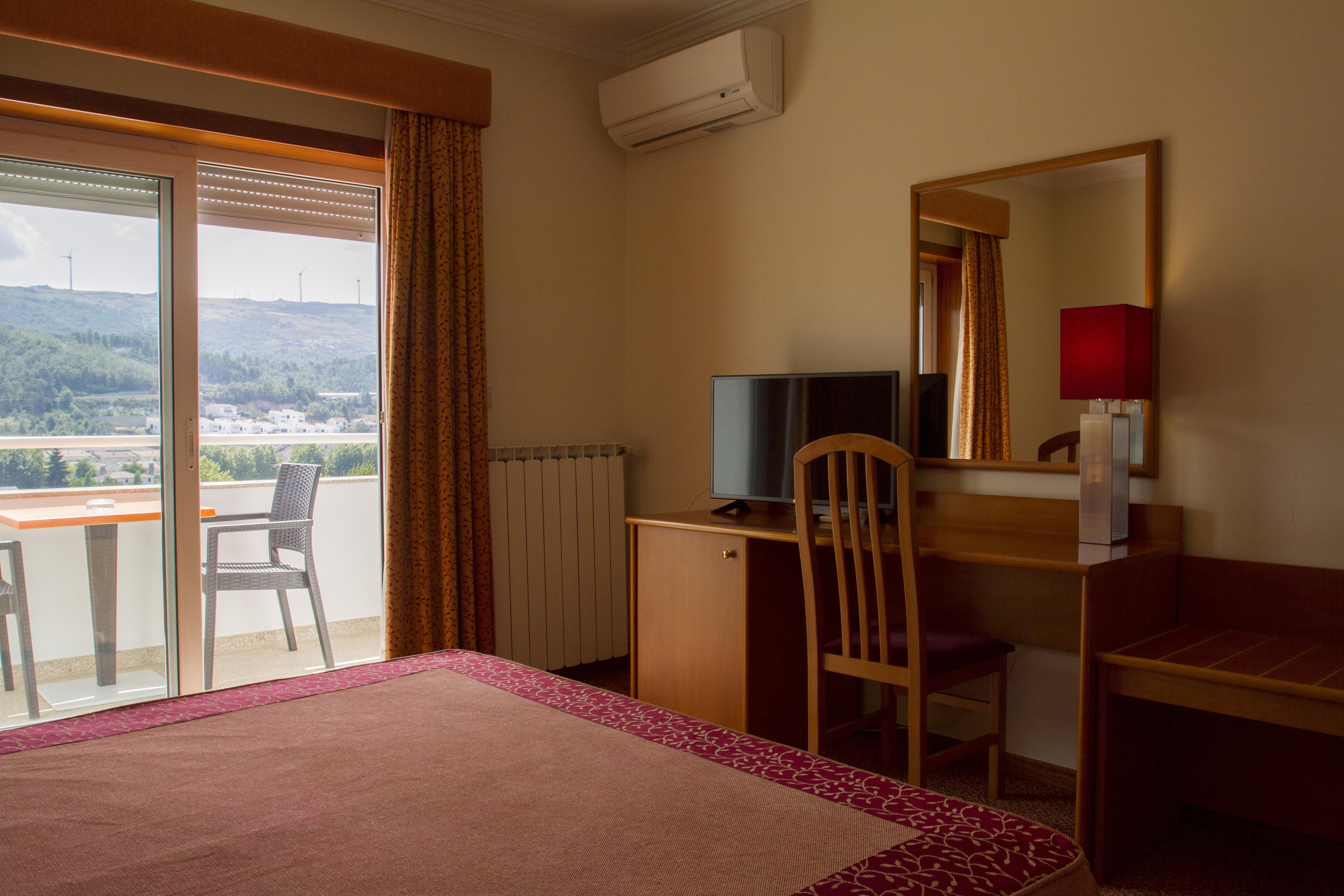 Aguiar Da Pena Hotel 3*