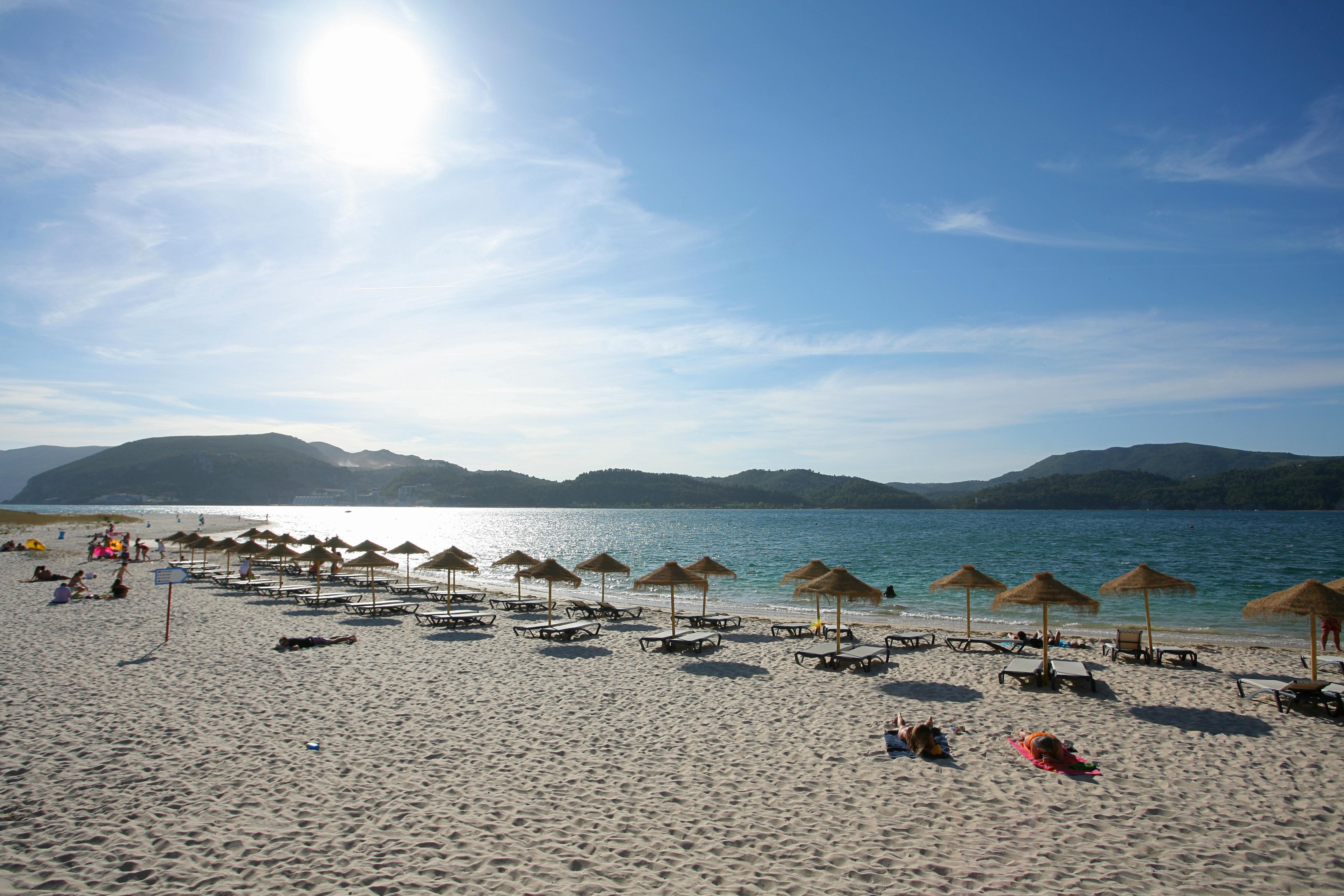 The Editory By The Sea Comporta Aparthotel