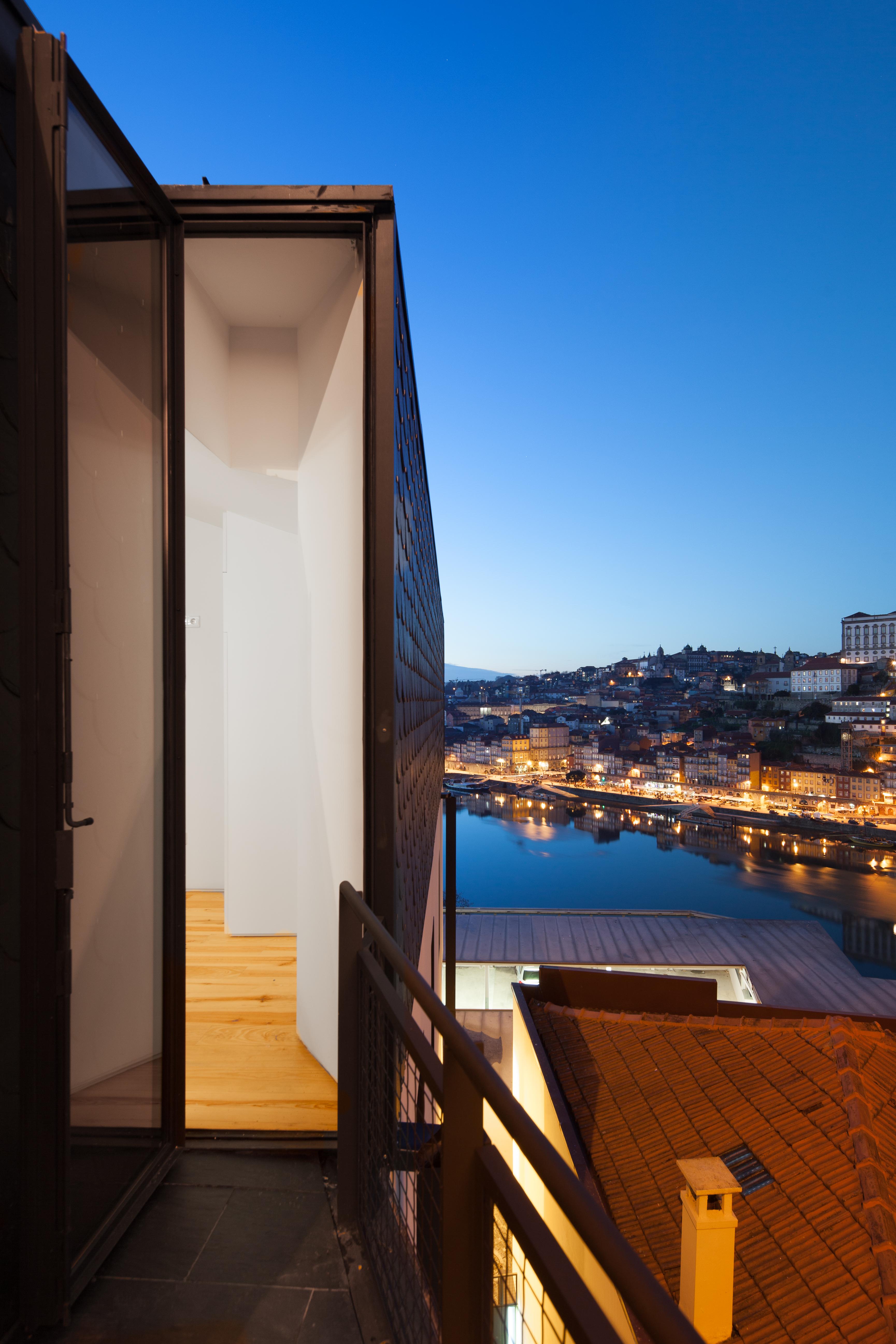 Aparthotel Oh! Porto 4*