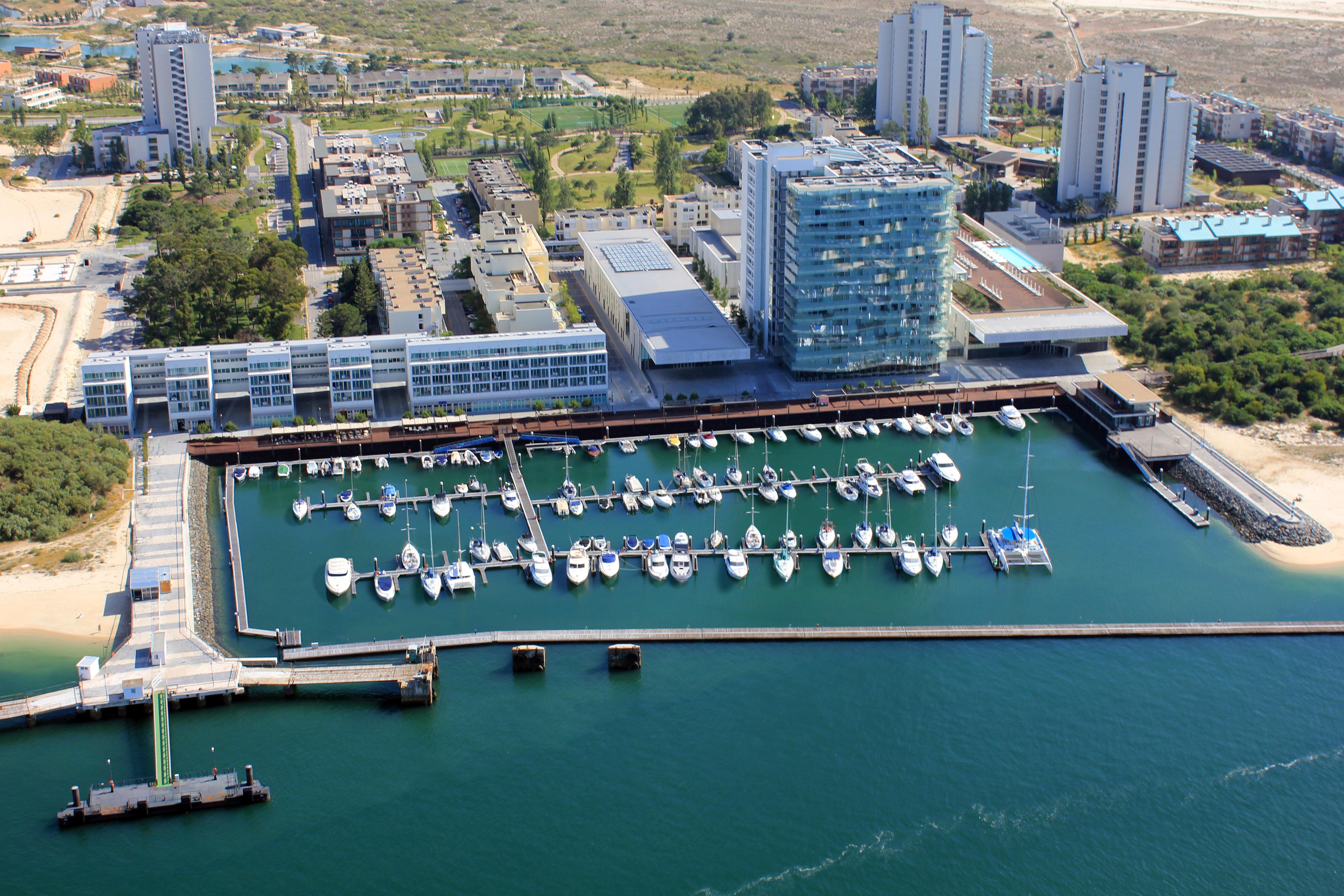 - - S.hotels Collection Apartahotel 4*