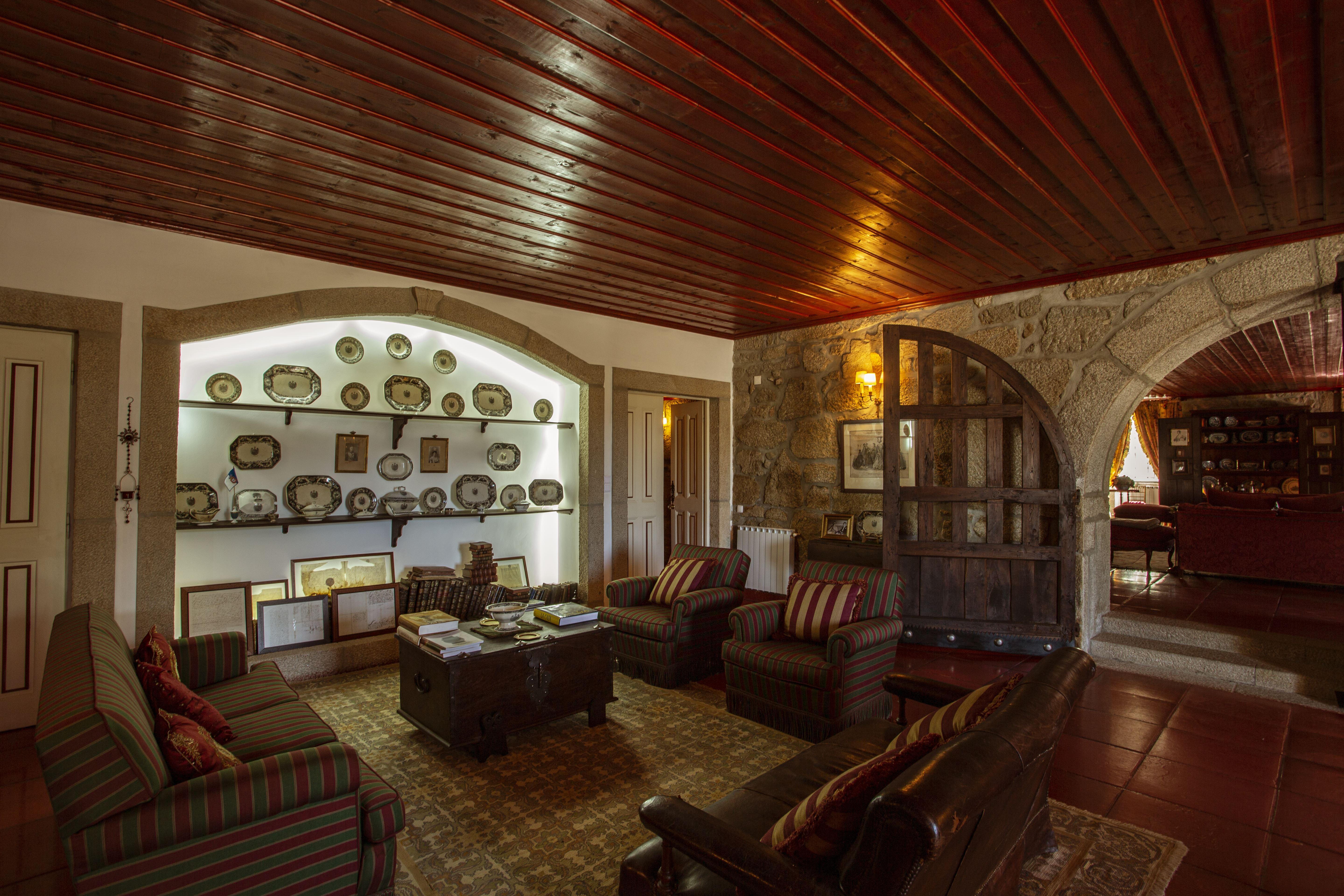 Casa Do Cimo Aldeia Nova do Cabo