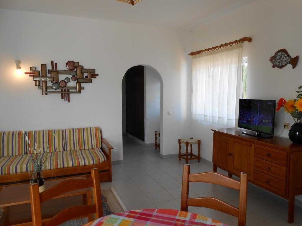Pensión Dona Ana Garden Lagos