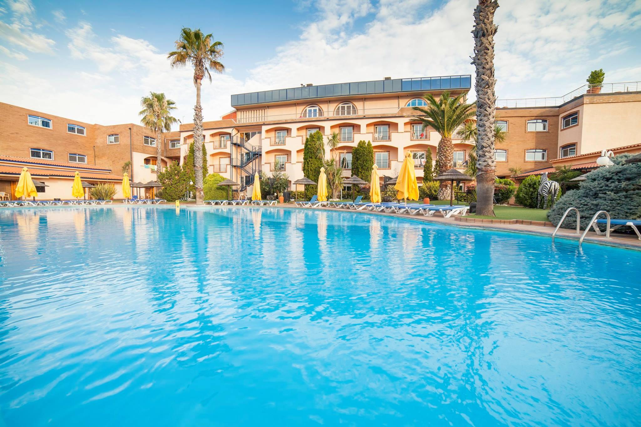 Alambique - & 4* Fundao