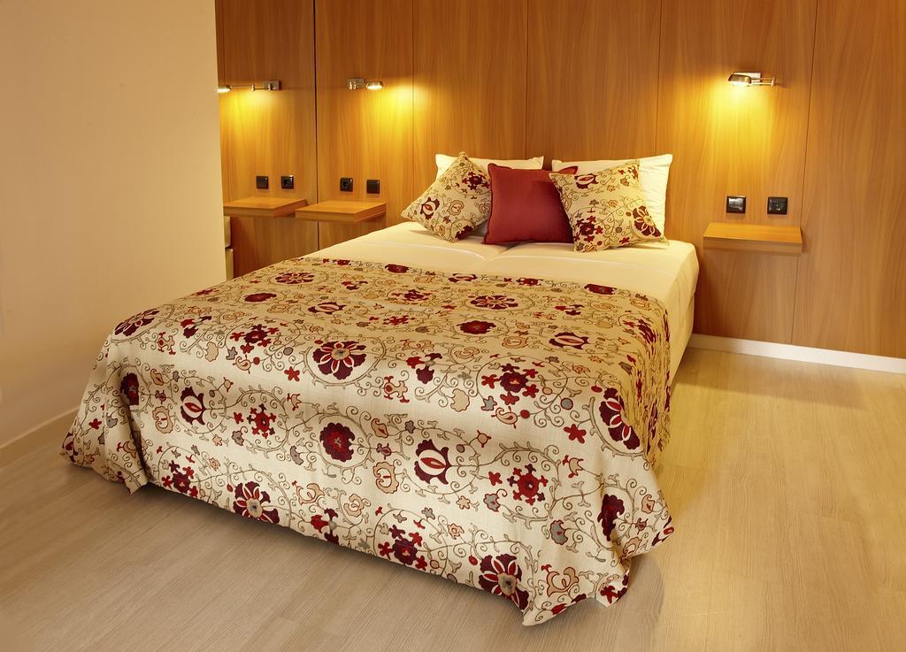 Casa Aguarelas 3*