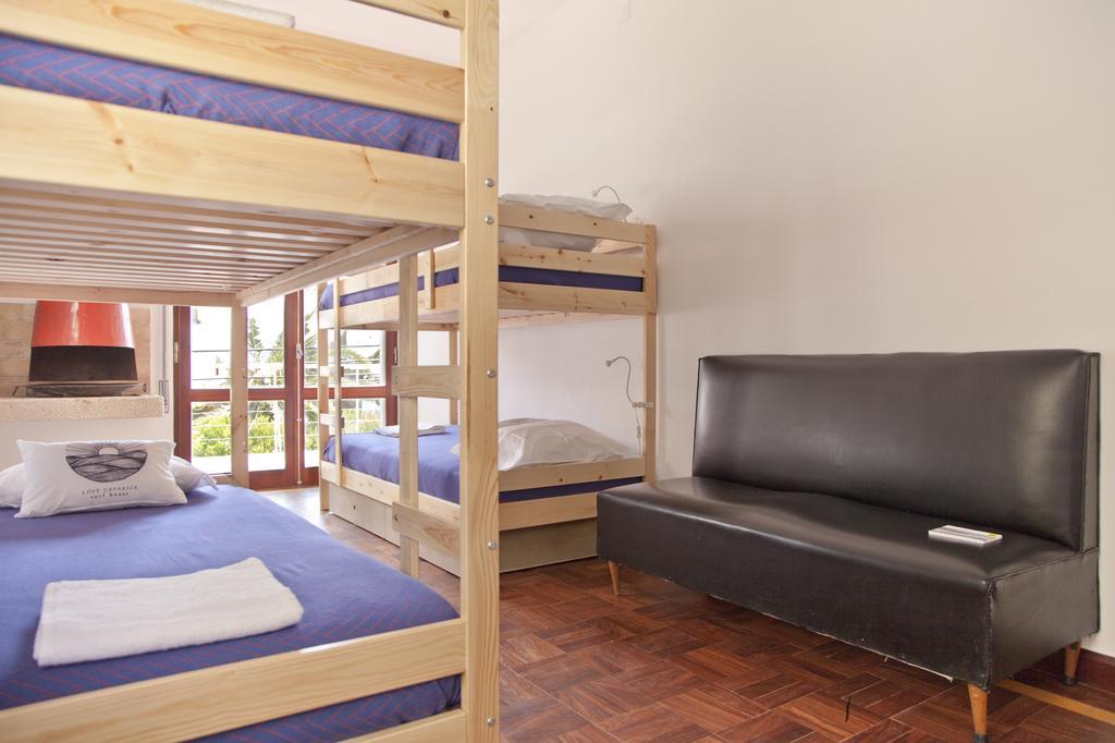 Lost Caparica Surf House Bed & Breakfast
